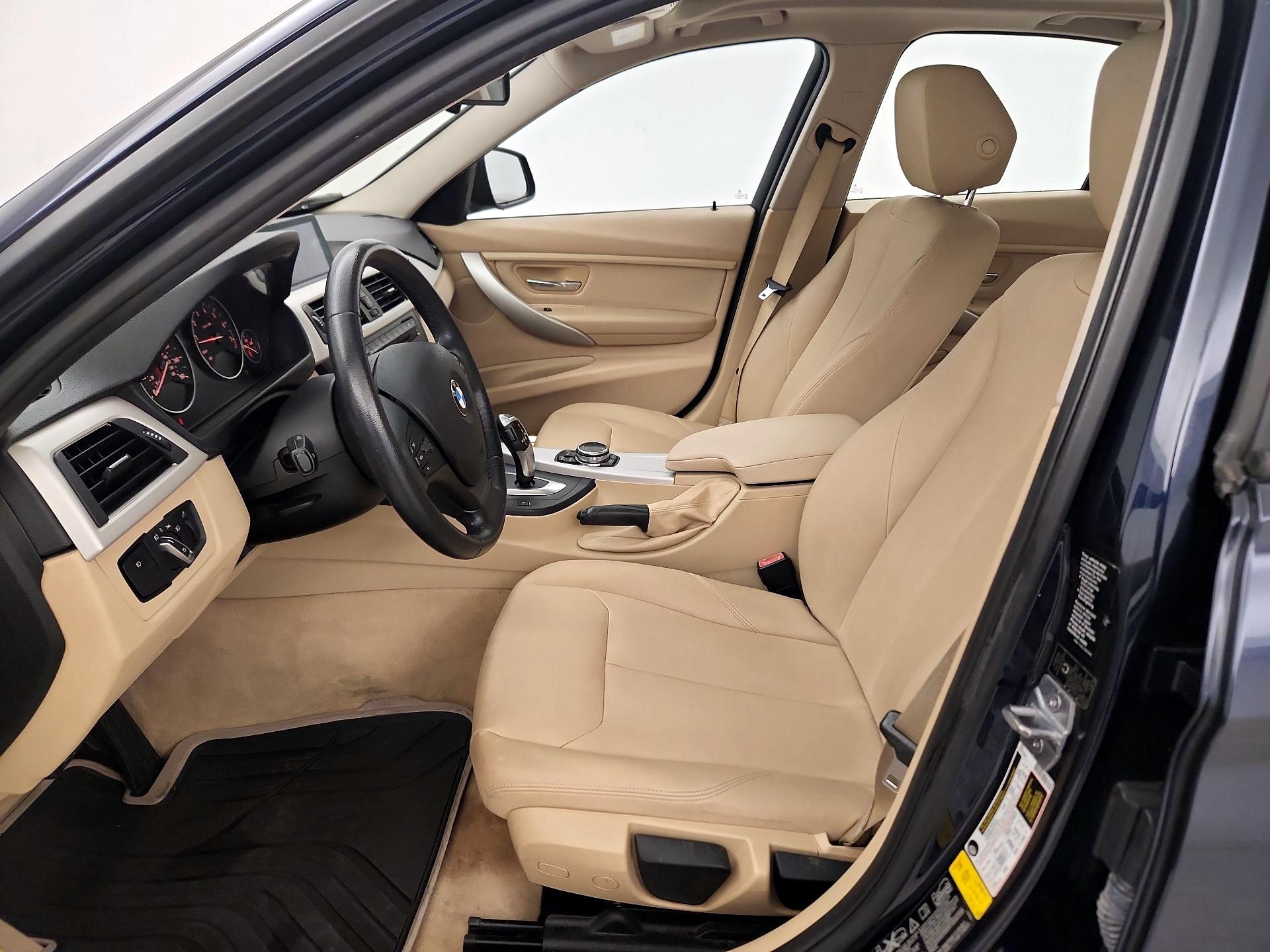 Thumbnail: 2014 BMW 3 Series - 11