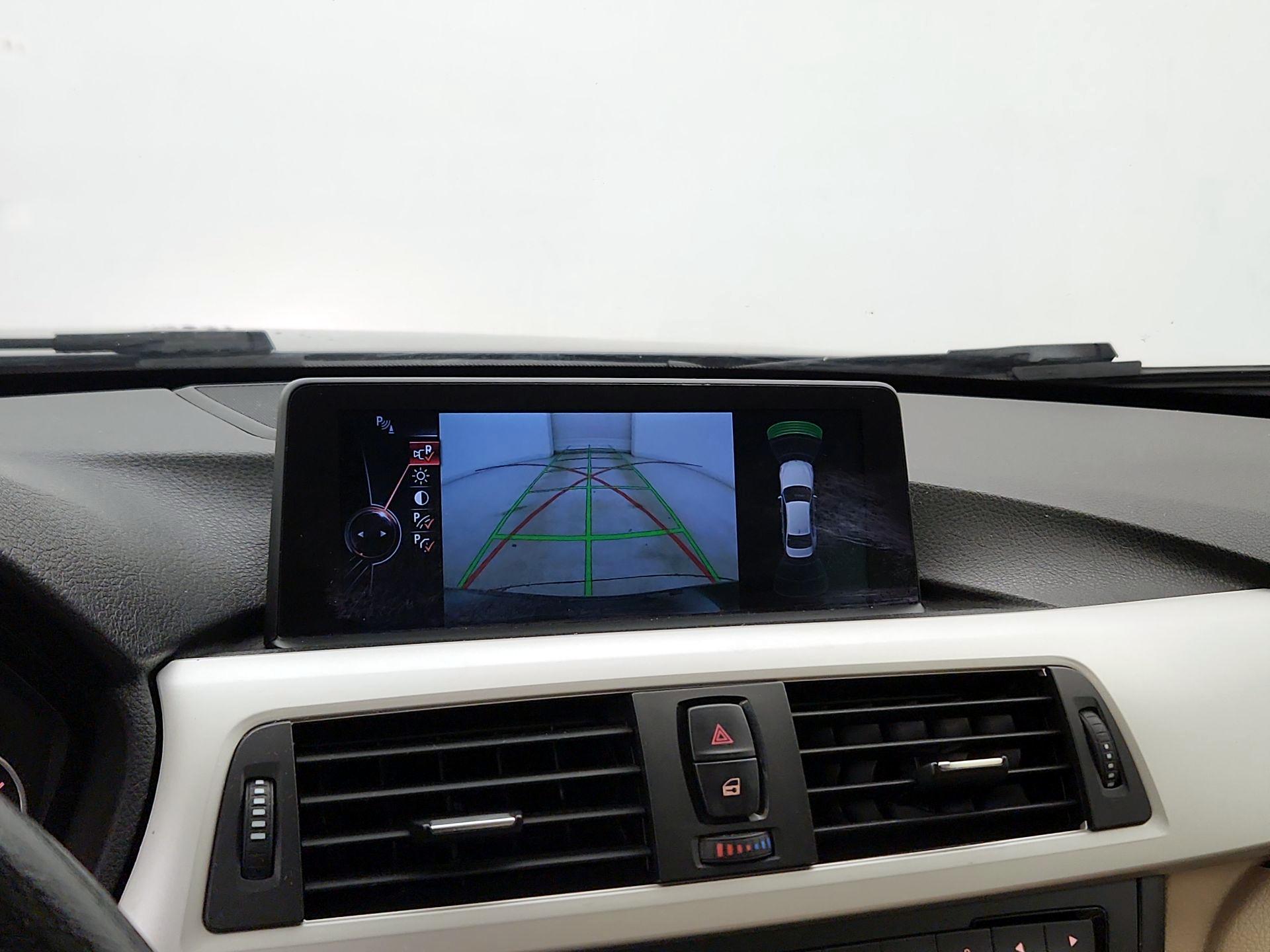 Thumbnail: 2014 BMW 3 Series - 15