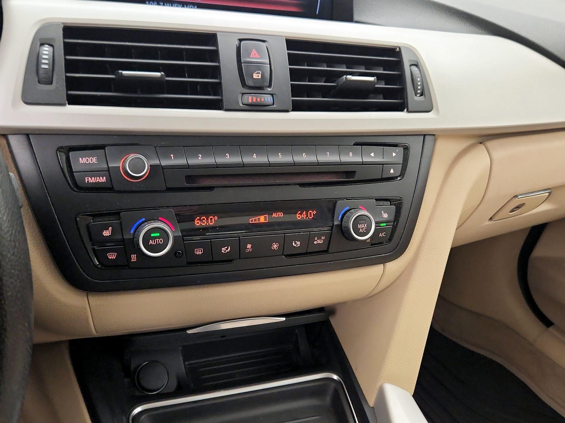 Thumbnail: 2014 BMW 3 Series - 17