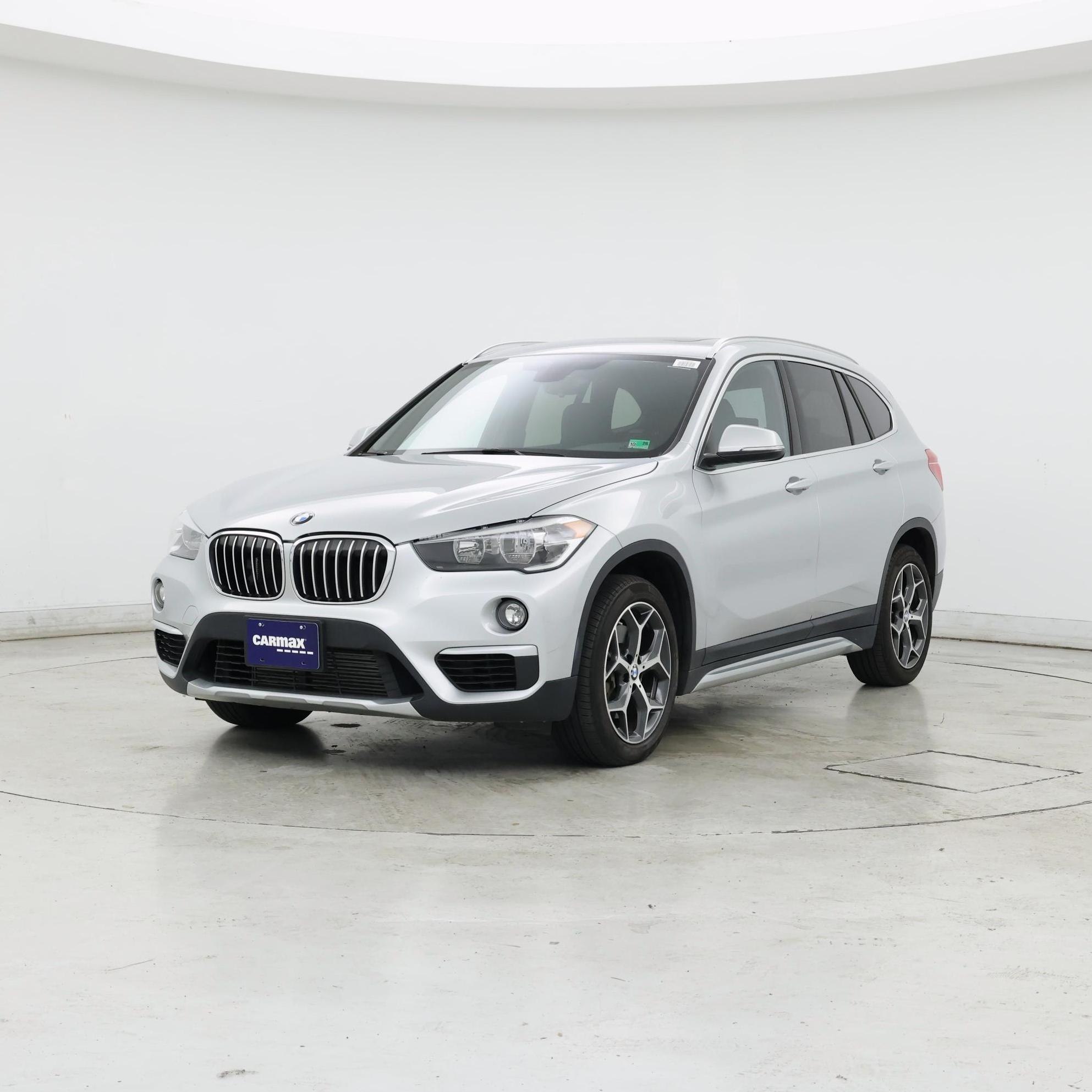 Thumbnail: 2018 BMW X1 - 4