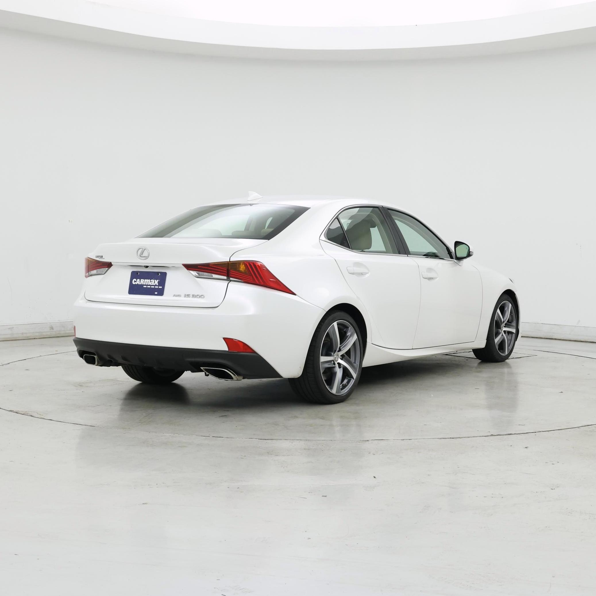 Thumbnail: 2017 Lexus IS - 8