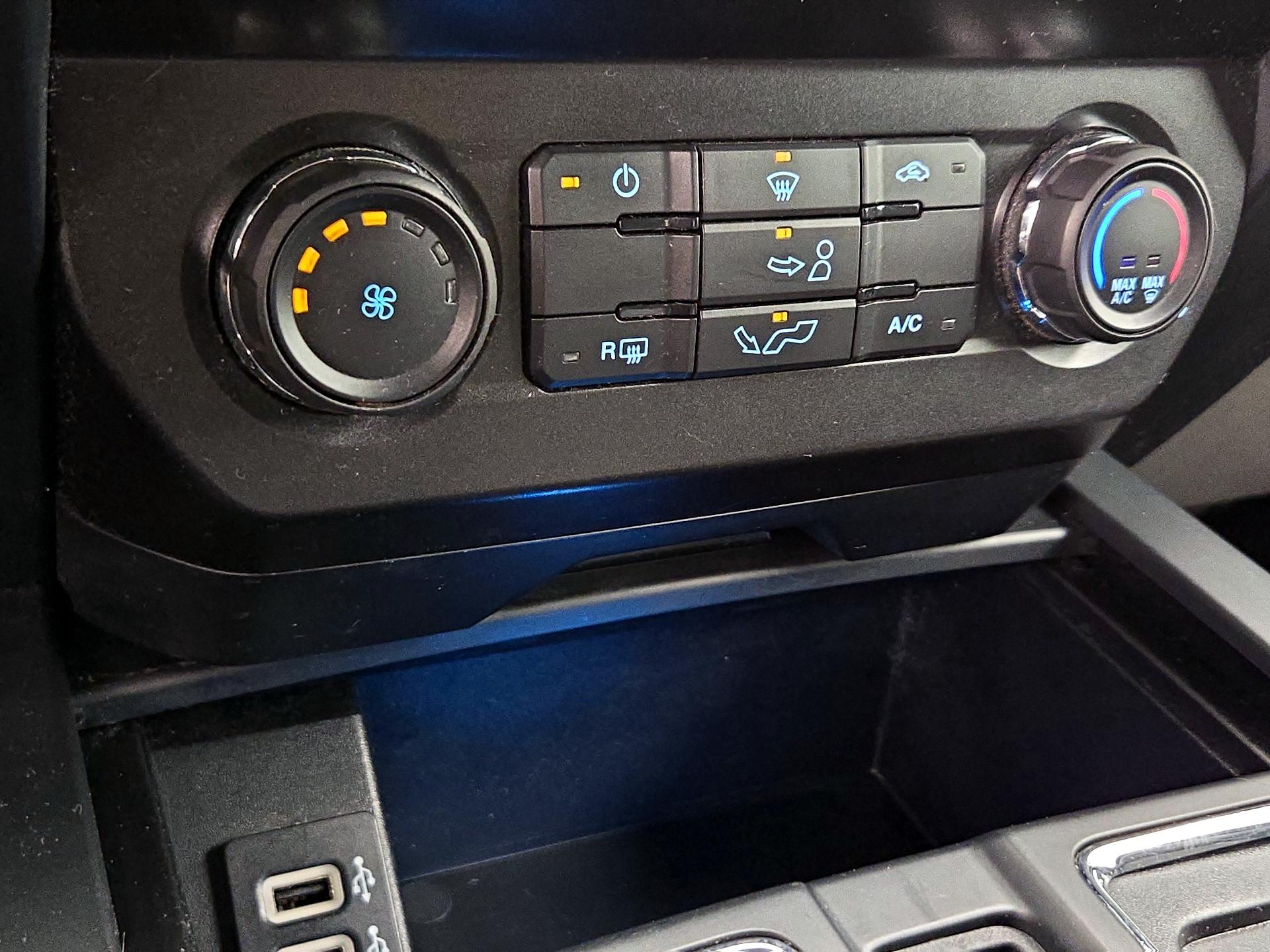 Thumbnail: 2019 Ford F-150 - 16