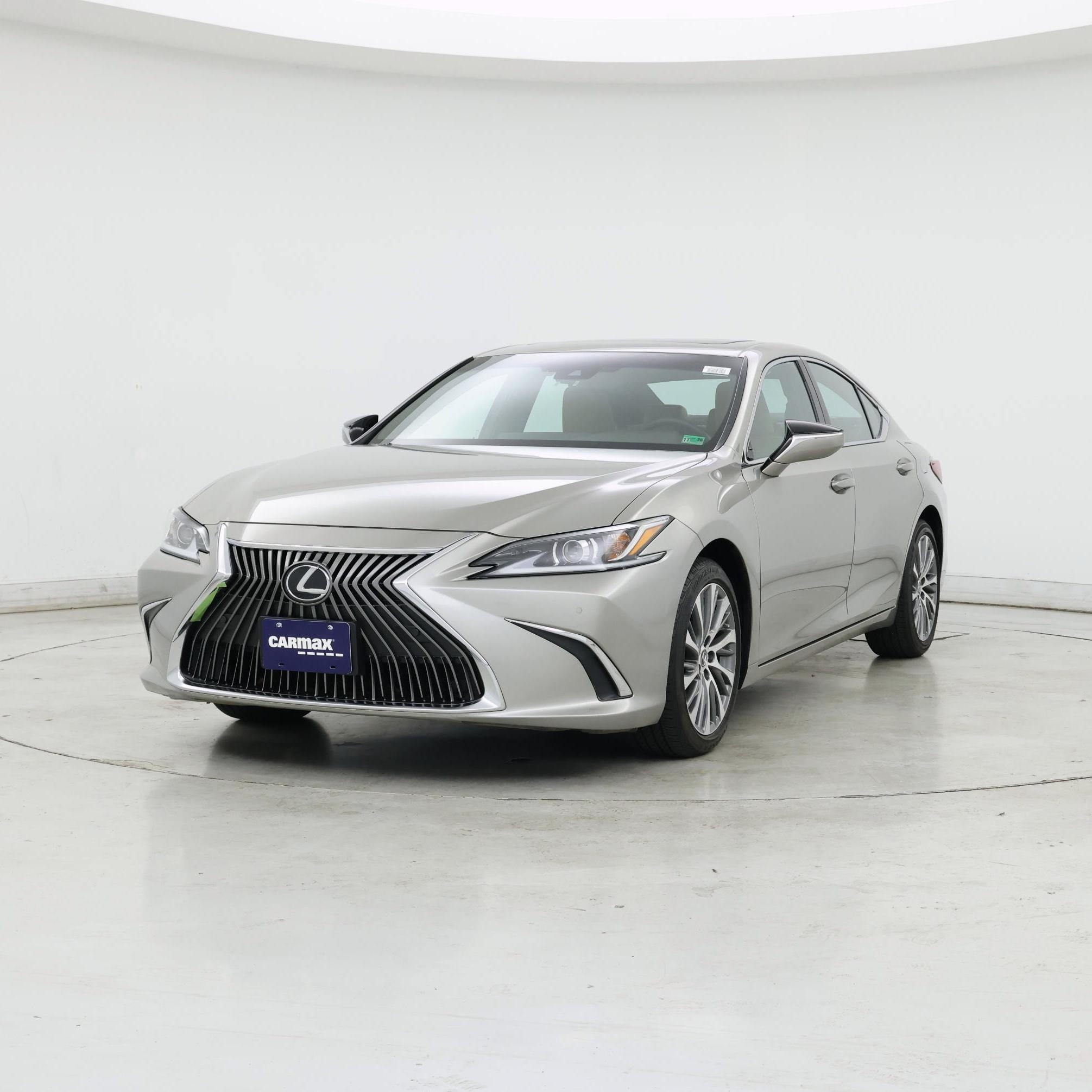 Thumbnail: 2019 Lexus ES - 4