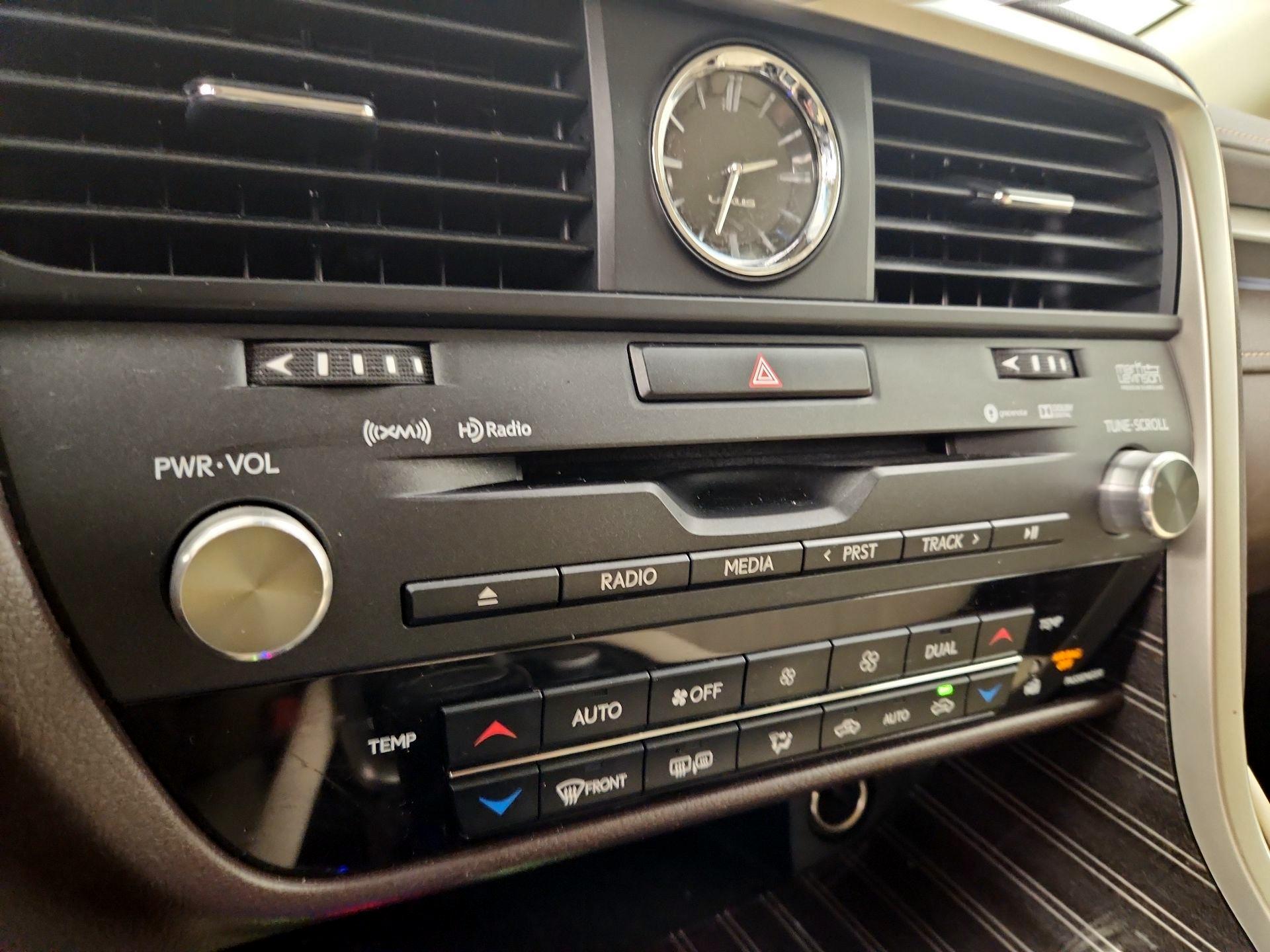 Thumbnail: 2018 Lexus RX - 17