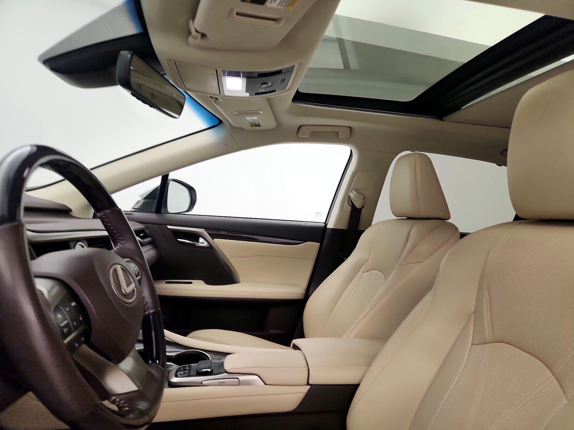 Thumbnail: 2018 Lexus RX - 19