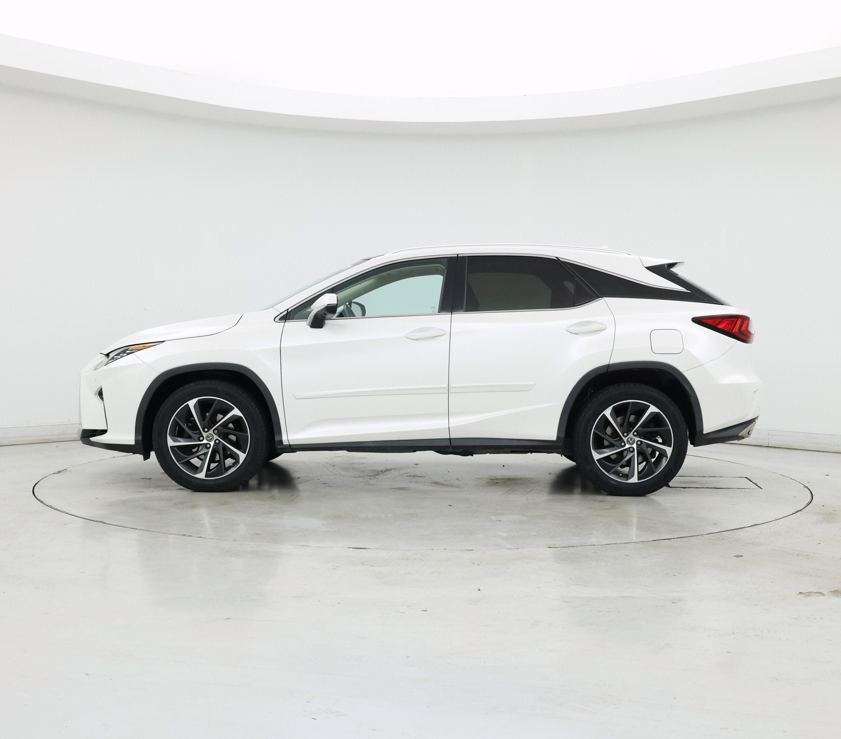 Thumbnail: 2018 Lexus RX - 3