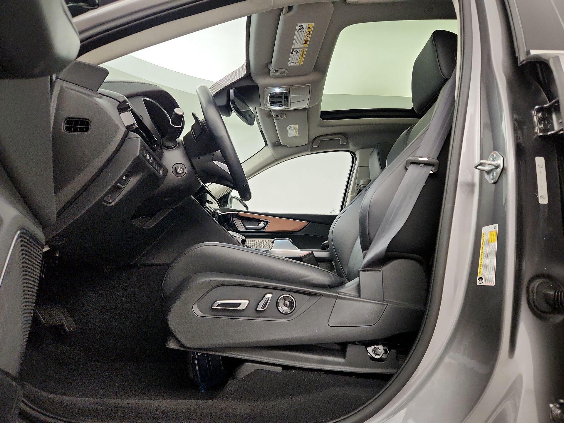 Thumbnail: 2022 Acura MDX - 19