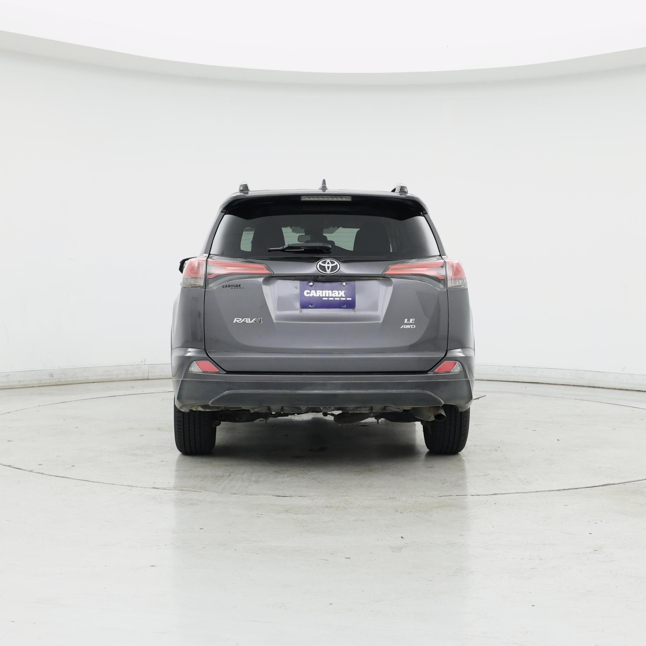 Thumbnail: 2017 Toyota RAV4 - 6