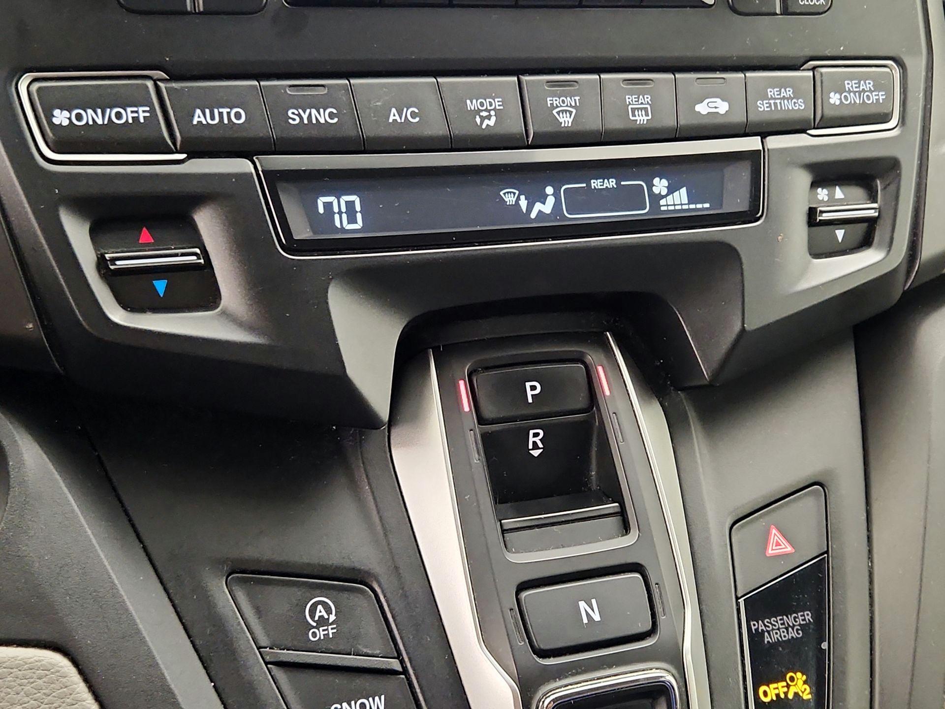 Thumbnail: 2020 Honda Odyssey - 16