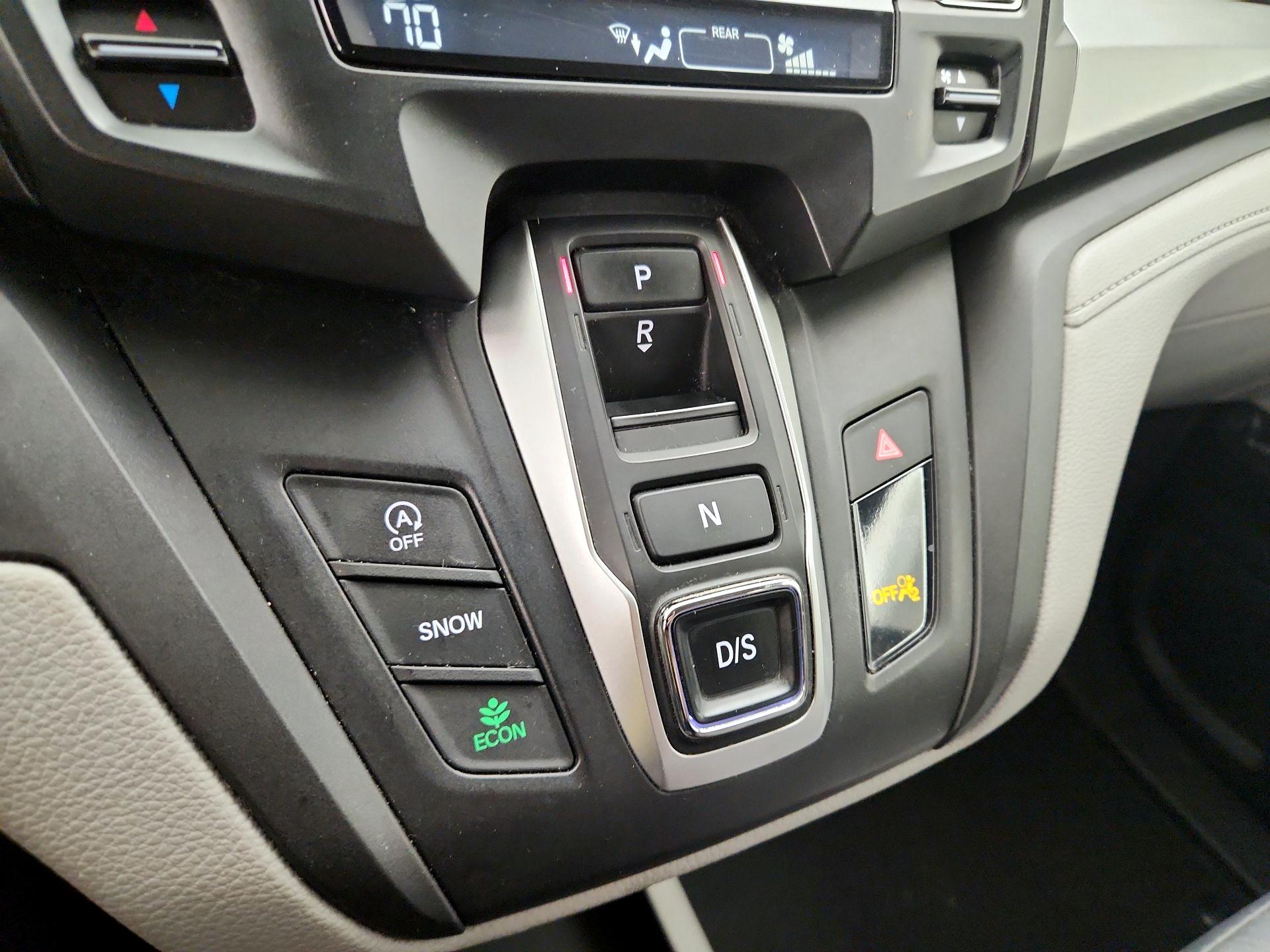 Thumbnail: 2020 Honda Odyssey - 17