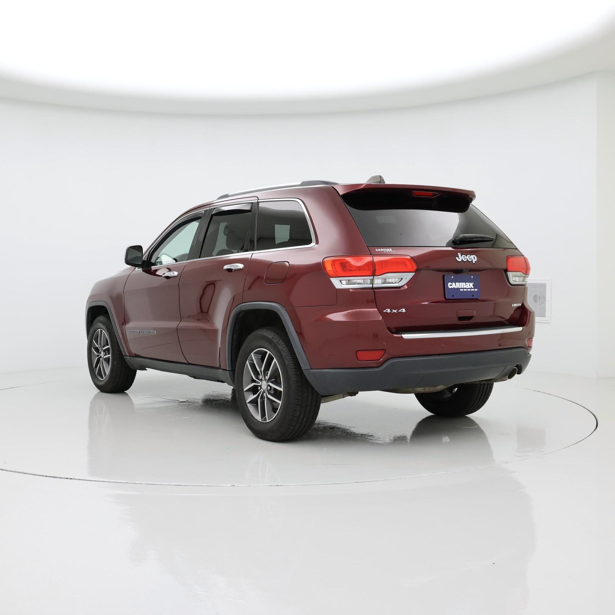 Thumbnail: 2017 Jeep Grand Cherokee - 2