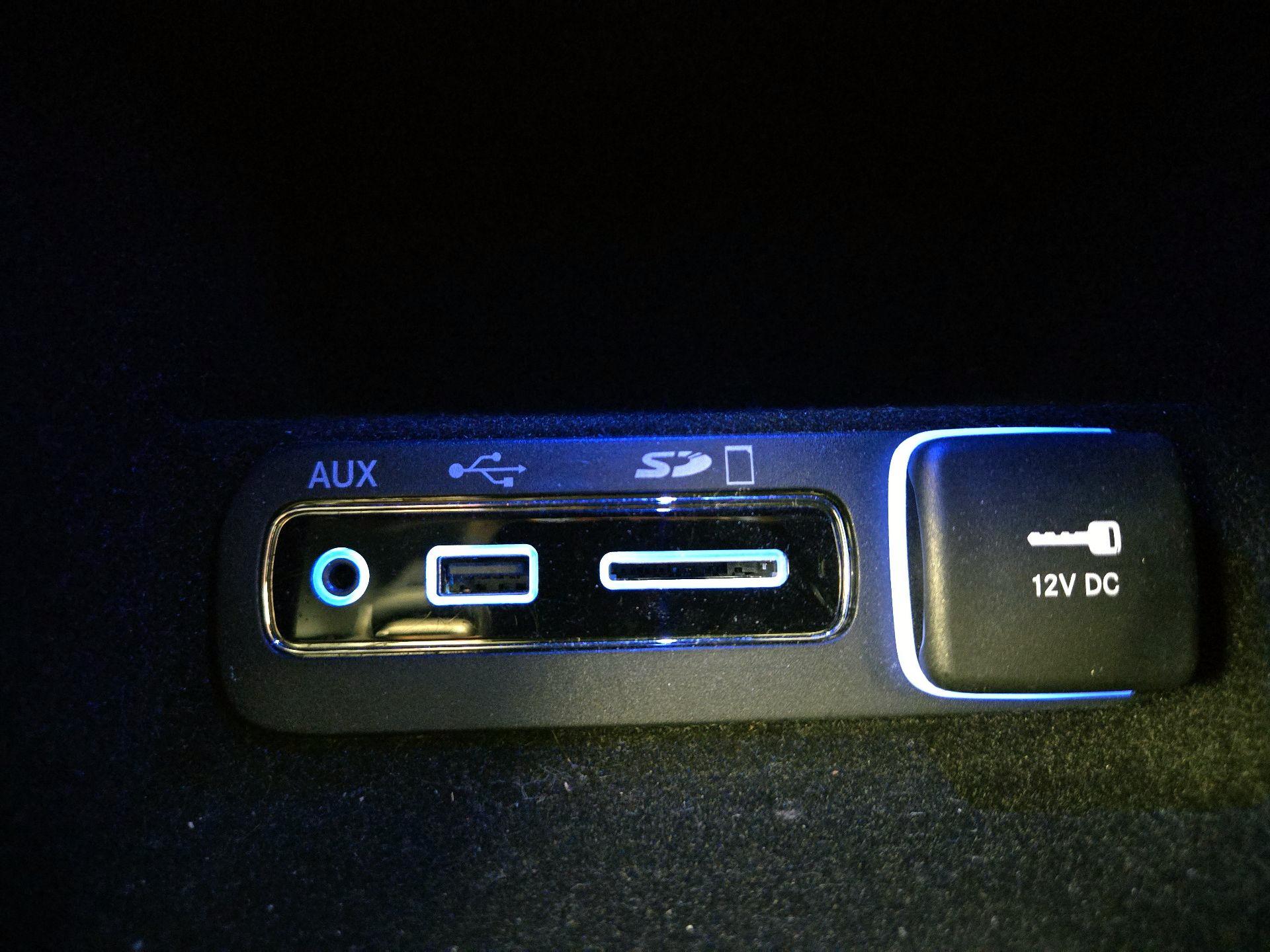 Thumbnail: 2017 Jeep Grand Cherokee - 19