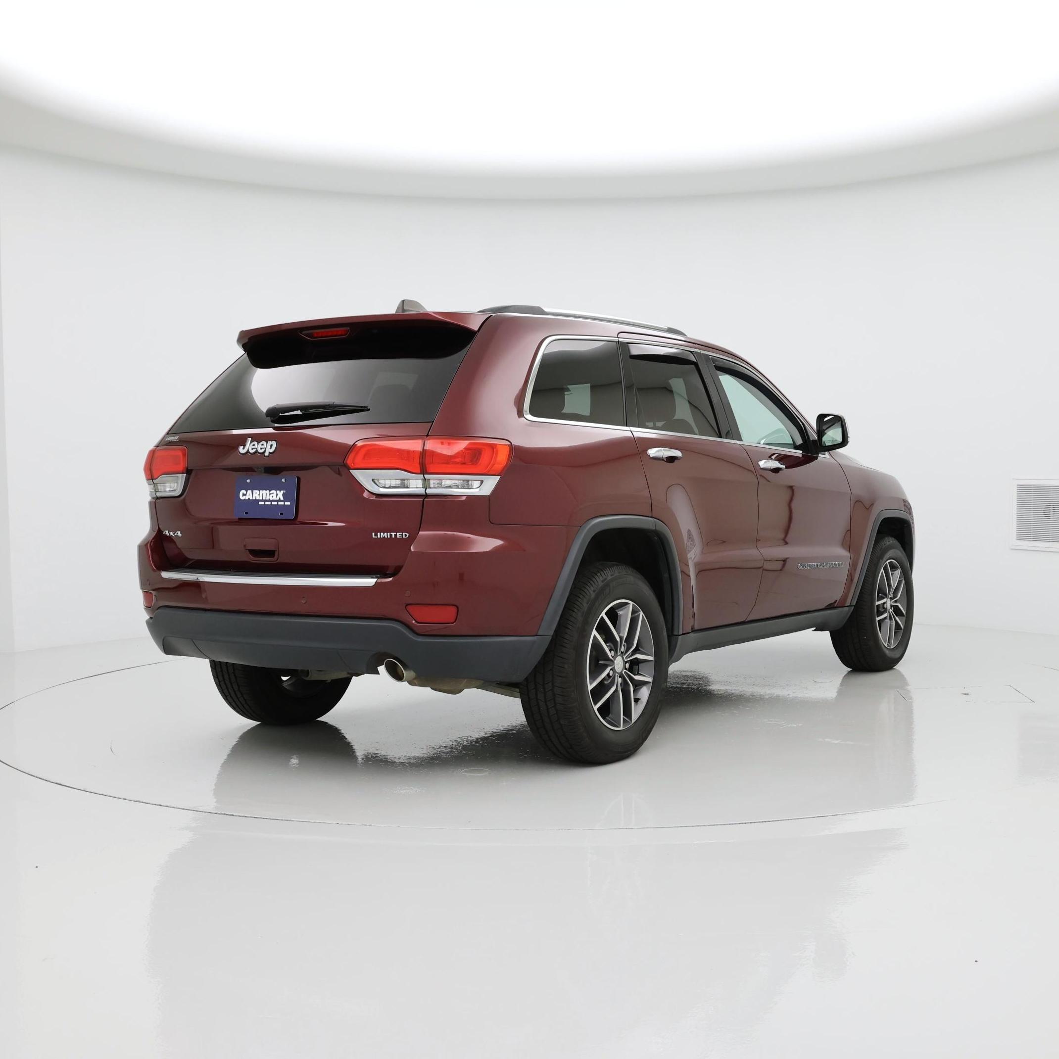 Thumbnail: 2017 Jeep Grand Cherokee - 8