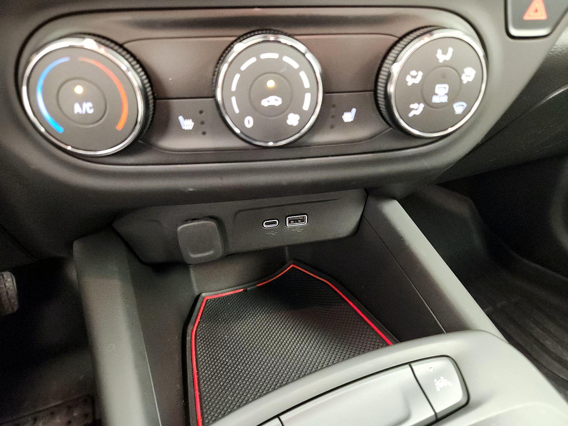 Thumbnail: 2024 Chevrolet Trax - 16