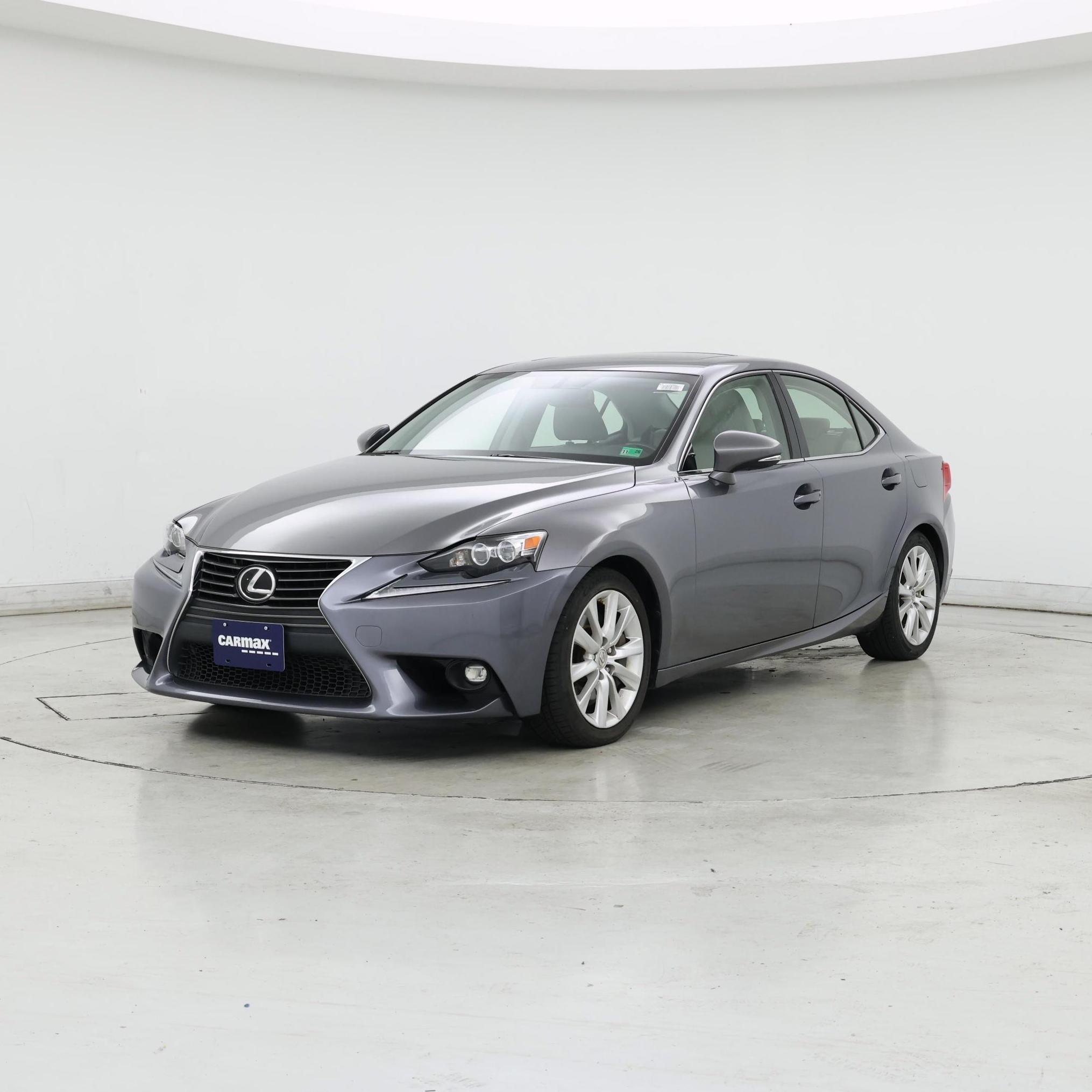 Thumbnail: 2016 Lexus IS - 4