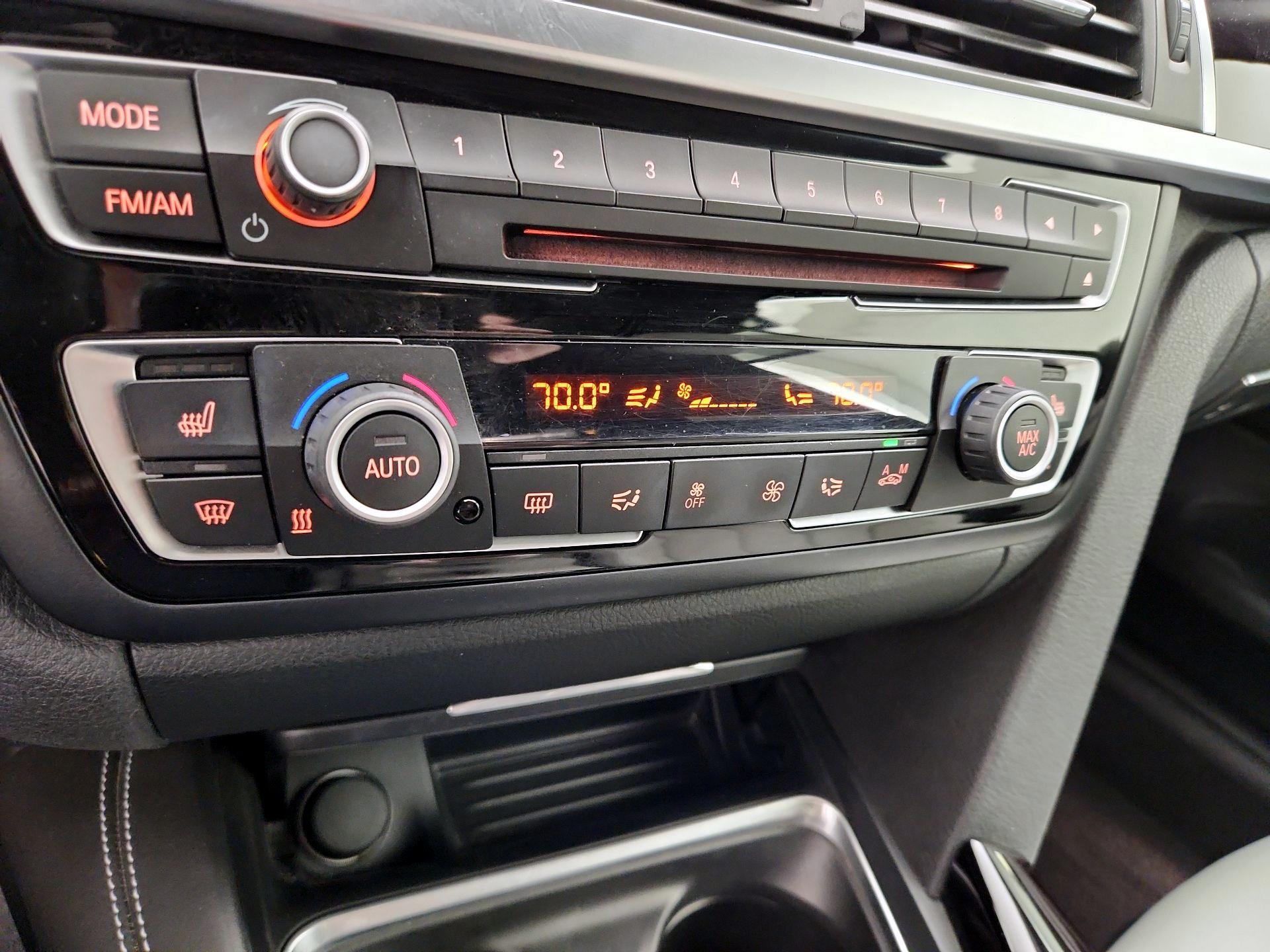 Thumbnail: 2016 BMW M4 - 17