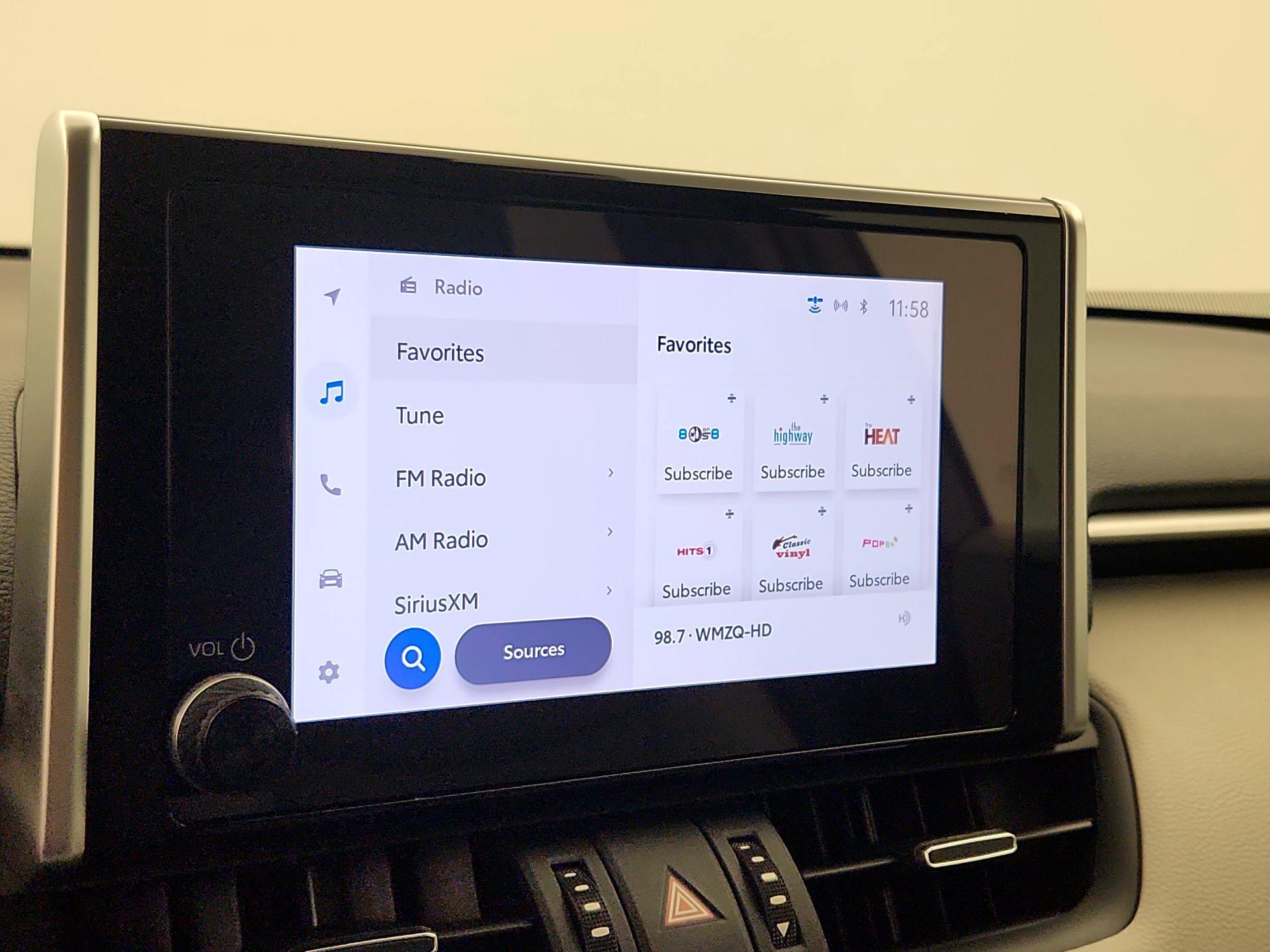 Thumbnail: 2023 Toyota RAV4 - 16