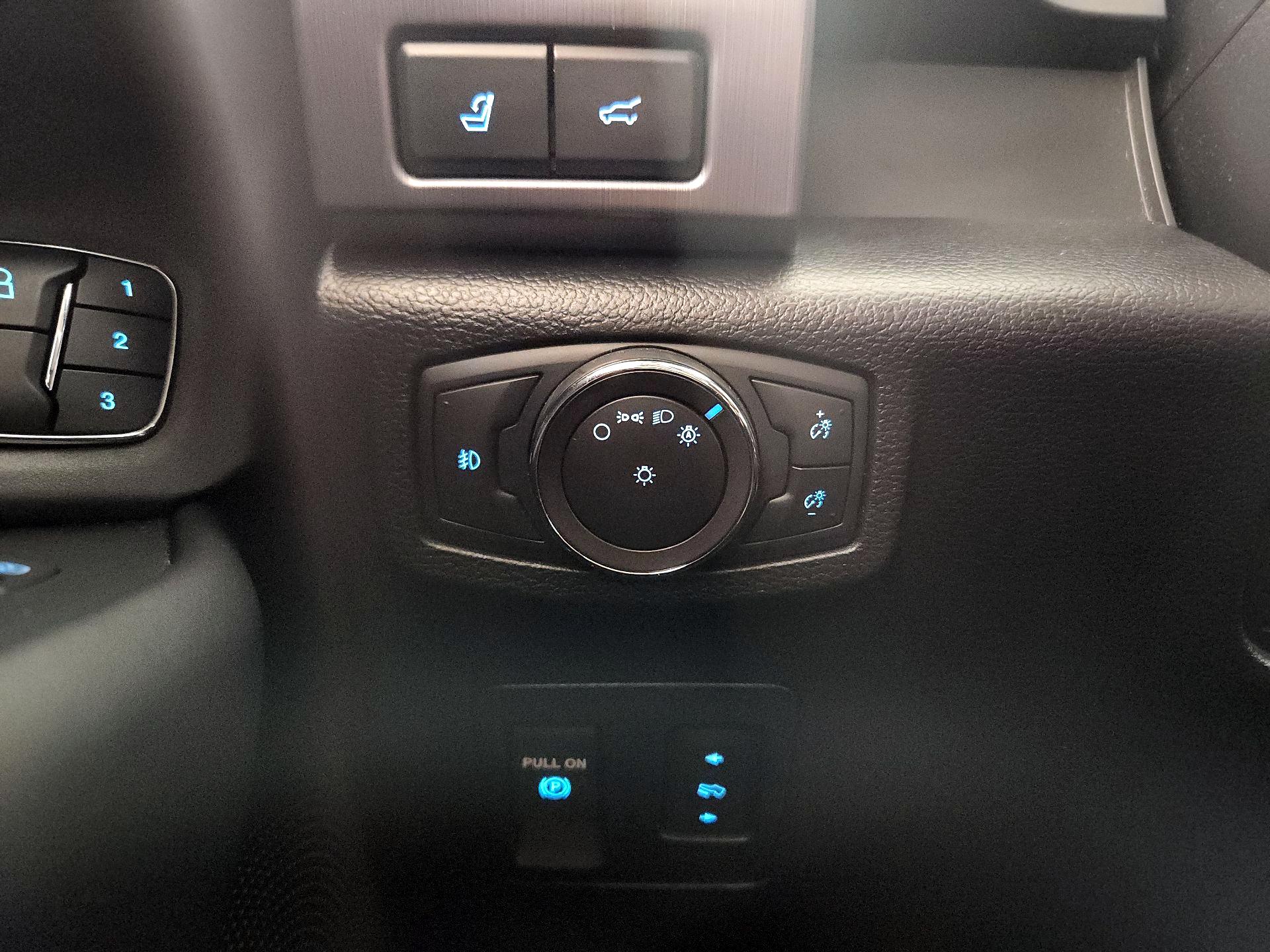 Thumbnail: 2019 Ford Expedition - 13