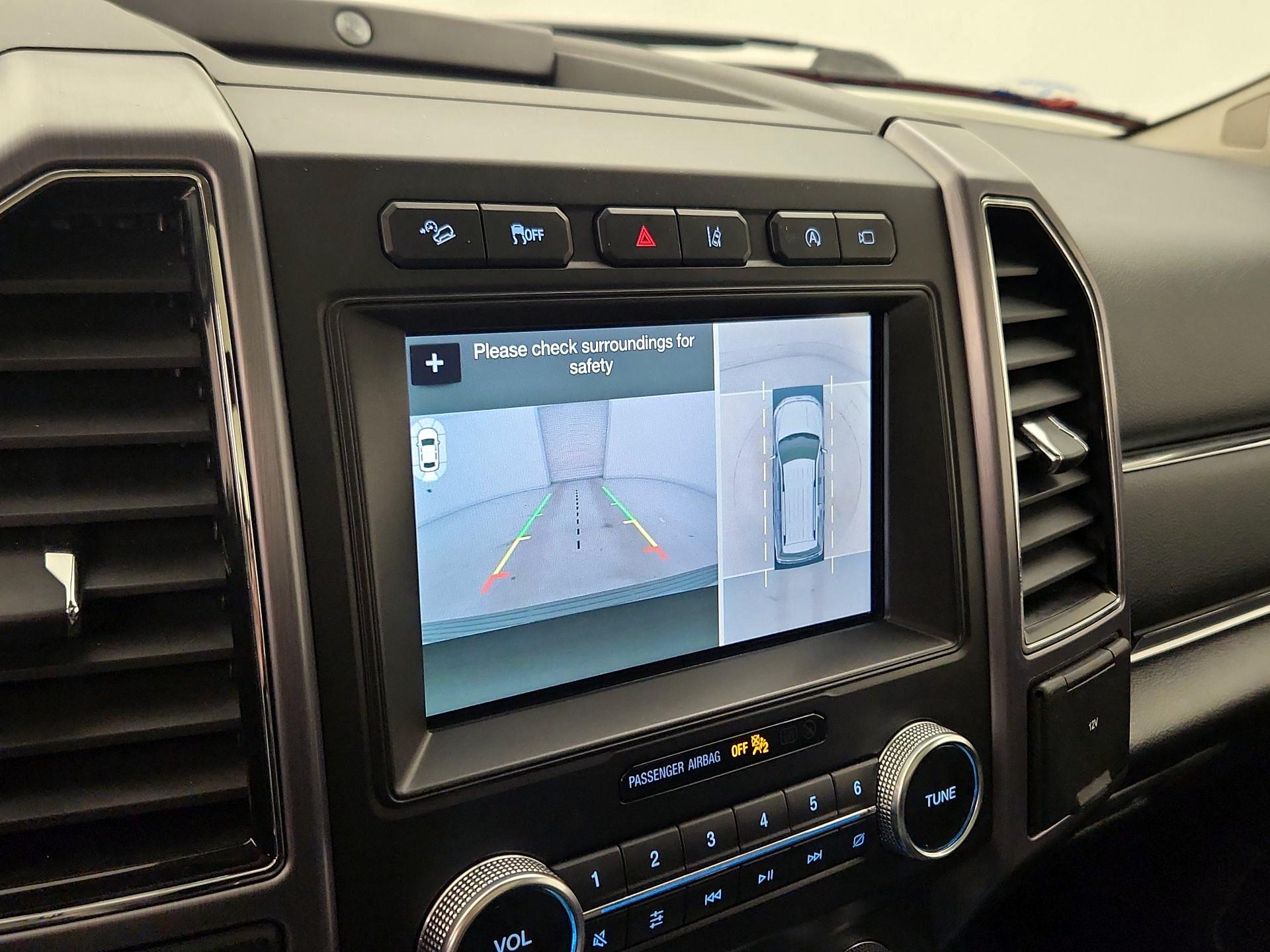 Thumbnail: 2019 Ford Expedition - 15