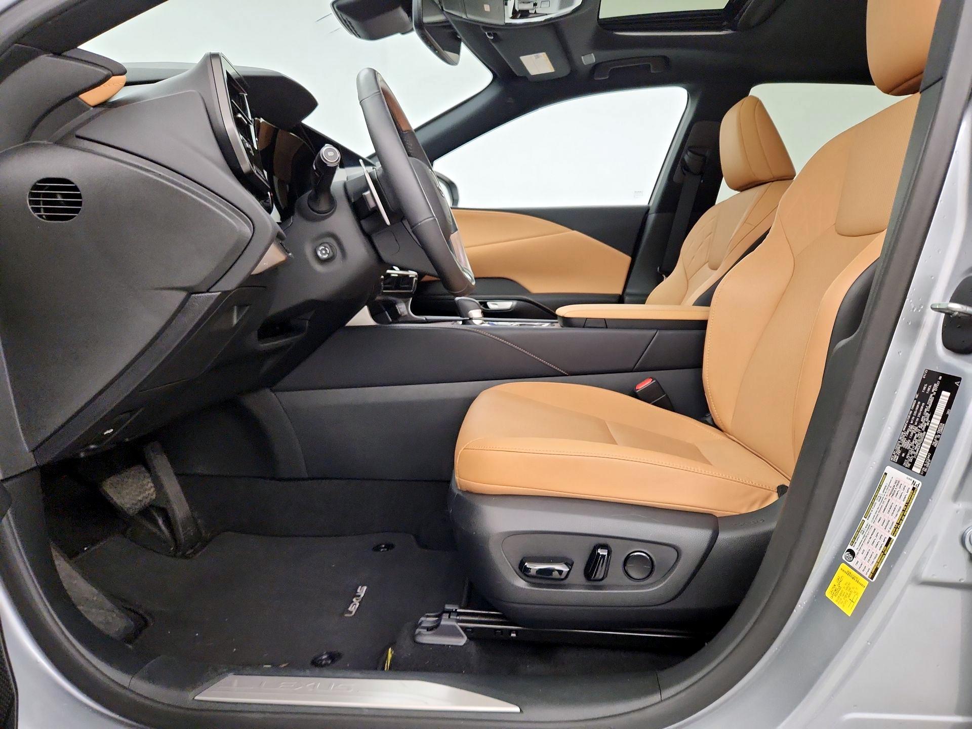 Thumbnail: 2023 Lexus RX - 11