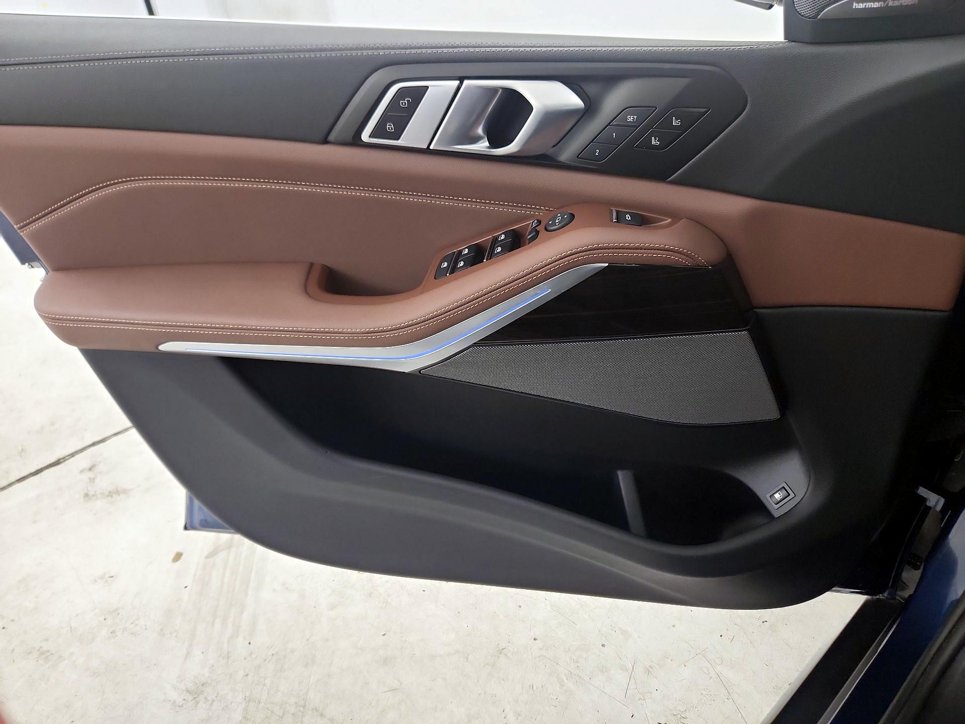 Thumbnail: 2021 BMW X5 - 12