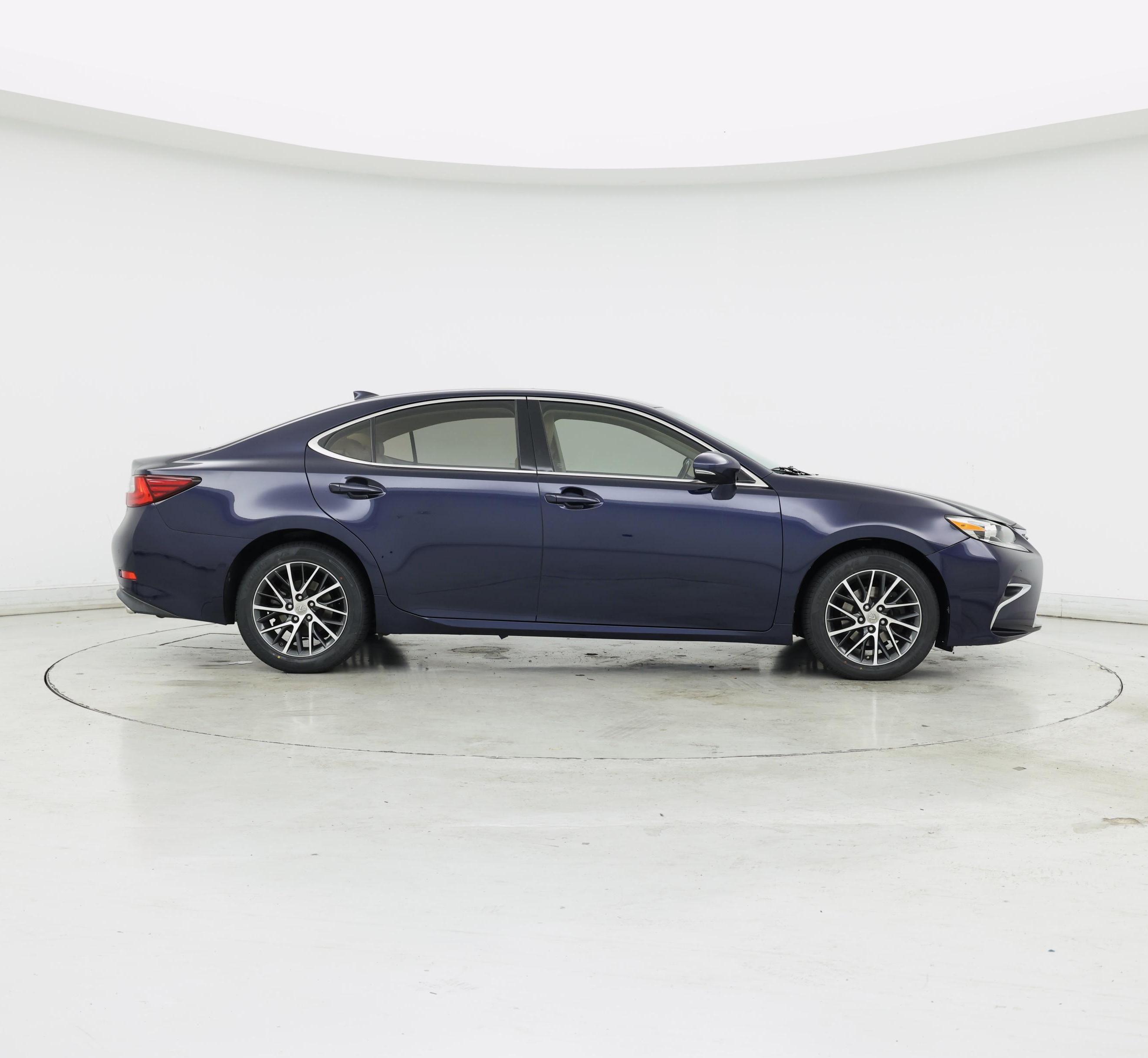Thumbnail: 2016 Lexus ES - 7
