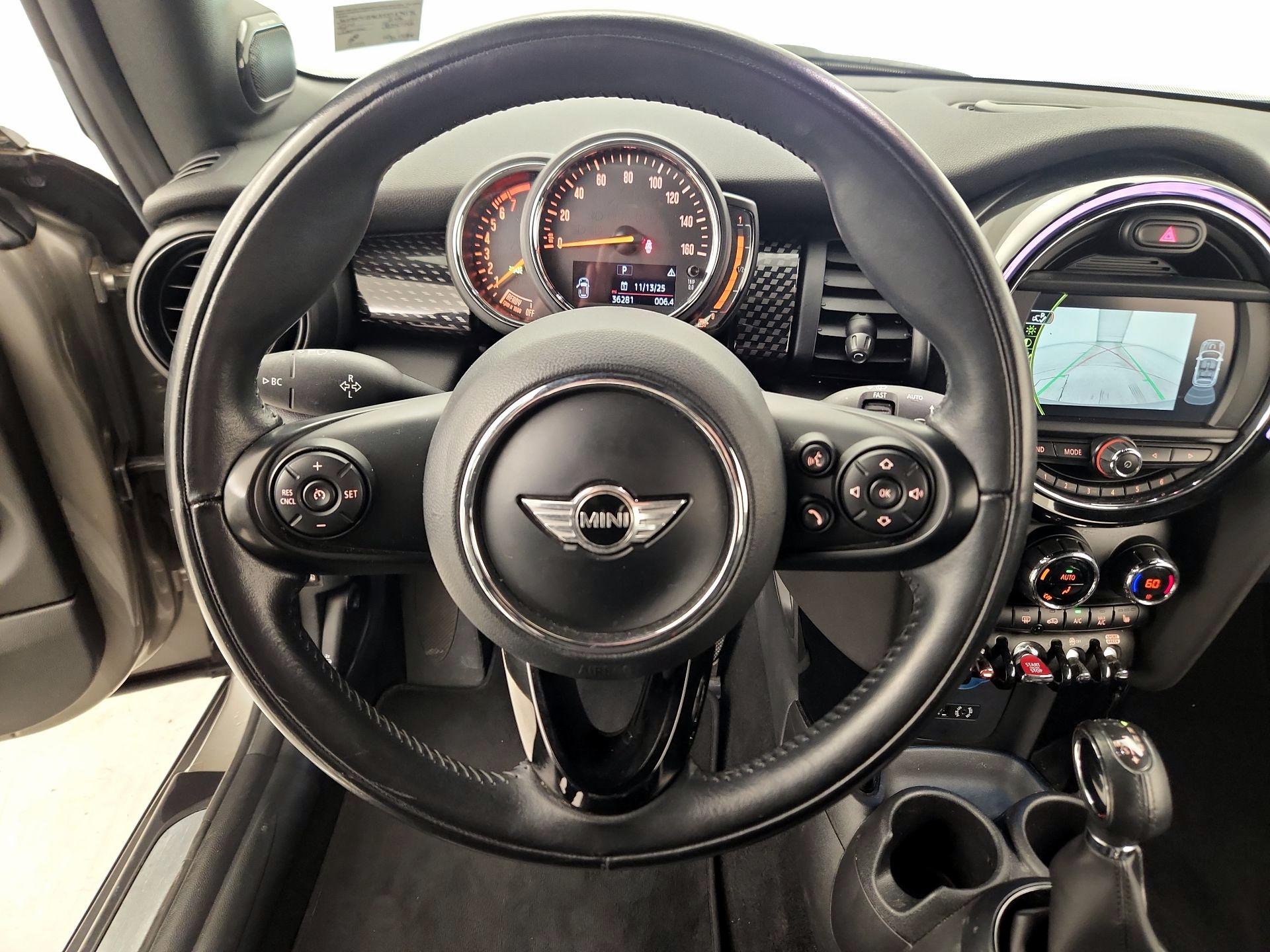 Thumbnail: 2018 MINI Cooper - 10