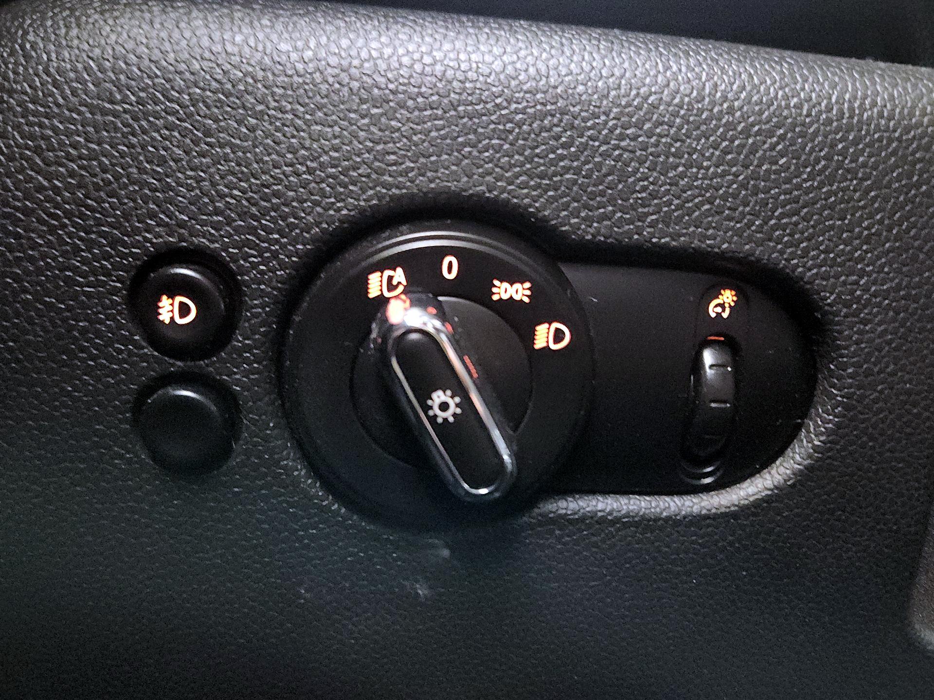 Thumbnail: 2018 MINI Cooper - 13