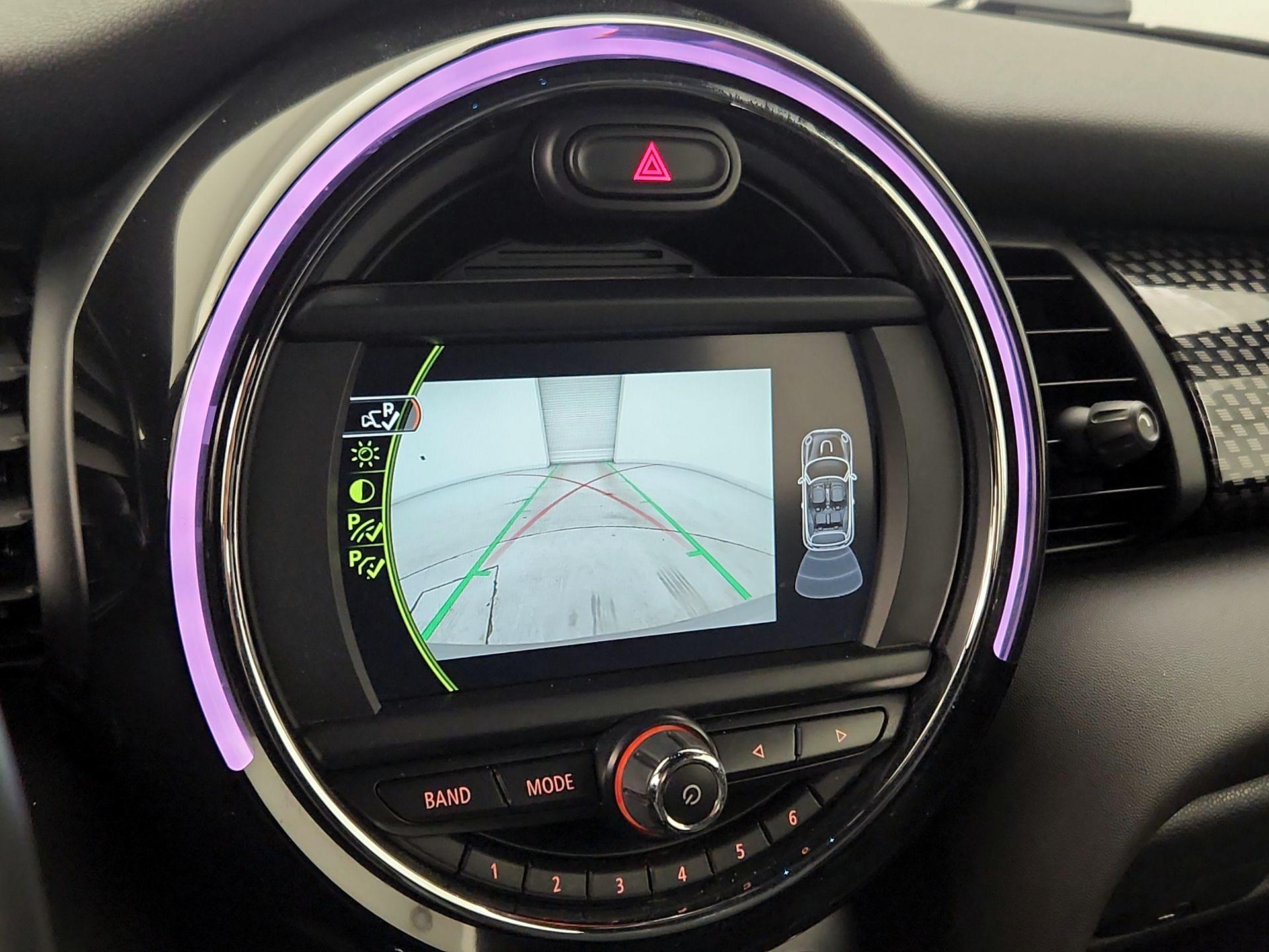 Thumbnail: 2018 MINI Cooper - 14