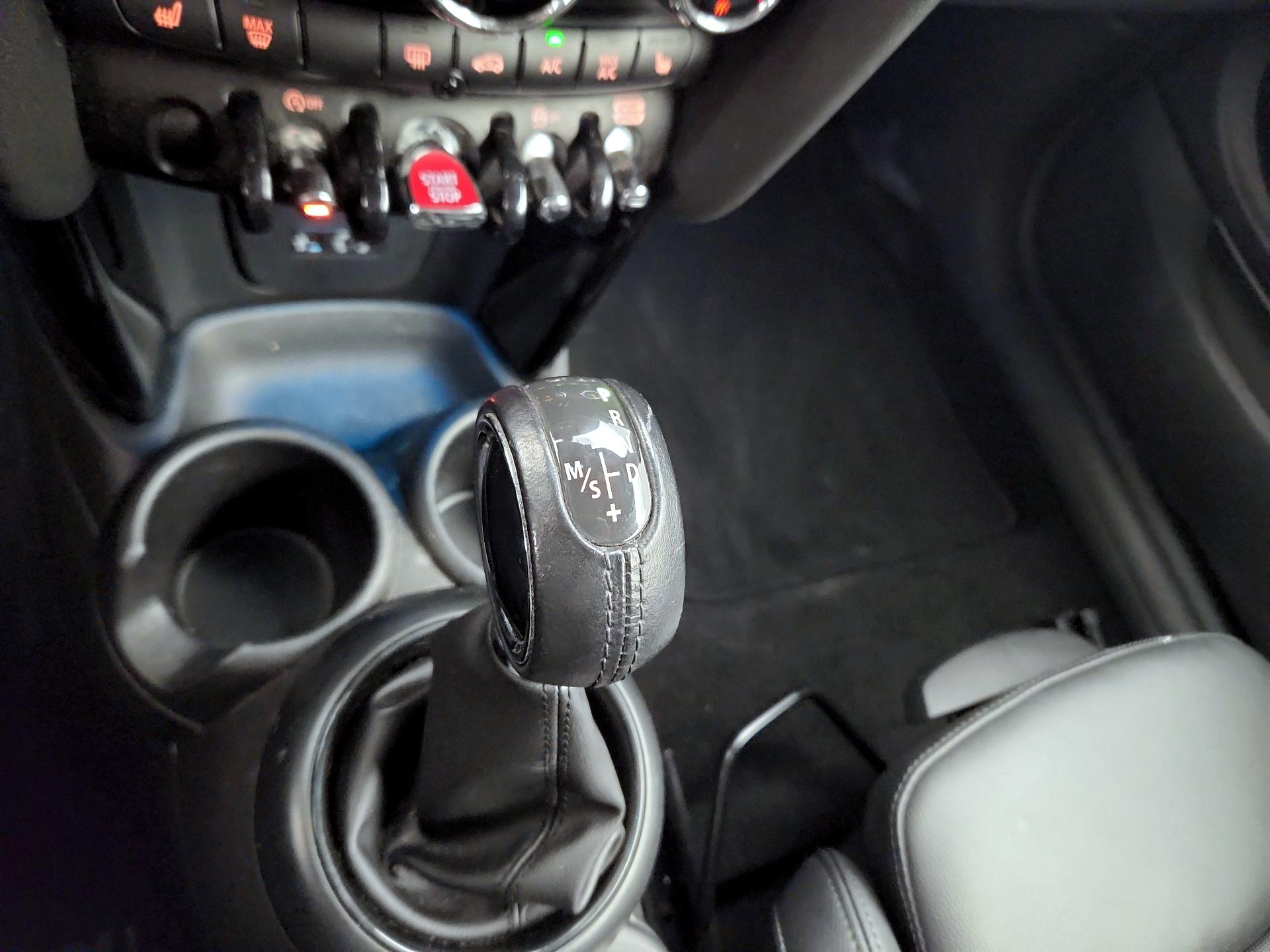 Thumbnail: 2018 MINI Cooper - 17