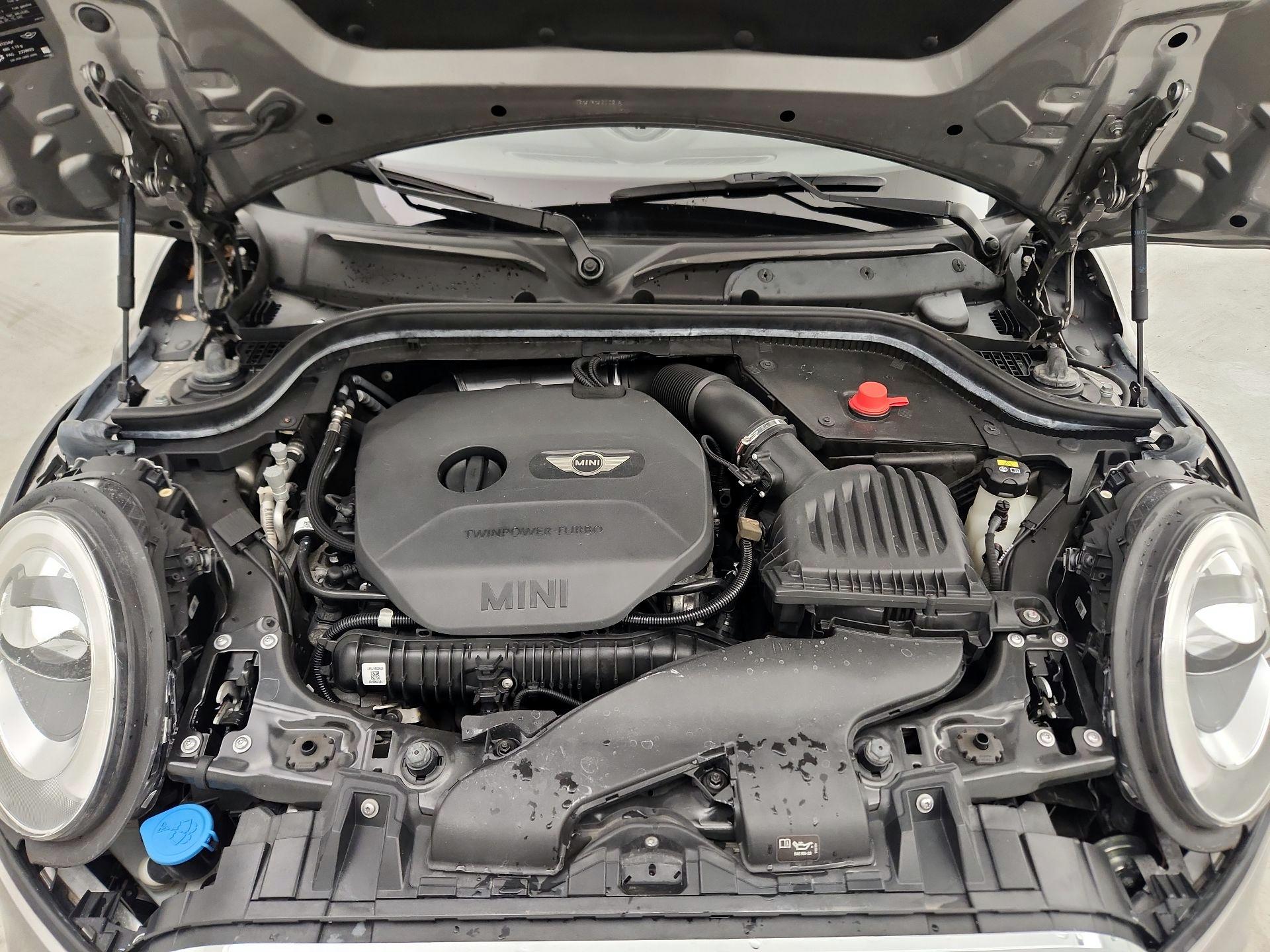 Thumbnail: 2018 MINI Cooper - 20