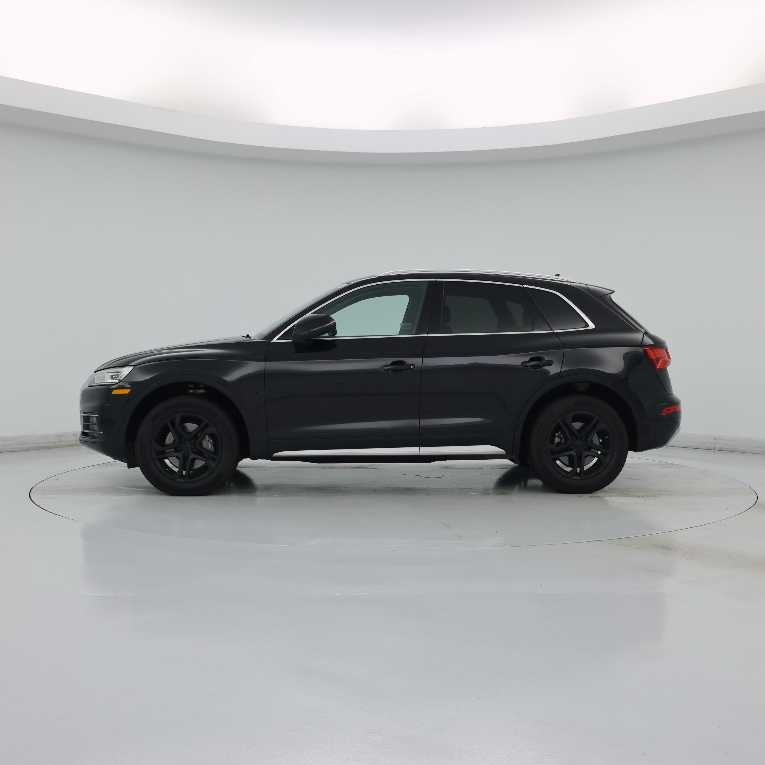 Thumbnail: 2019 Audi Q5 - 3