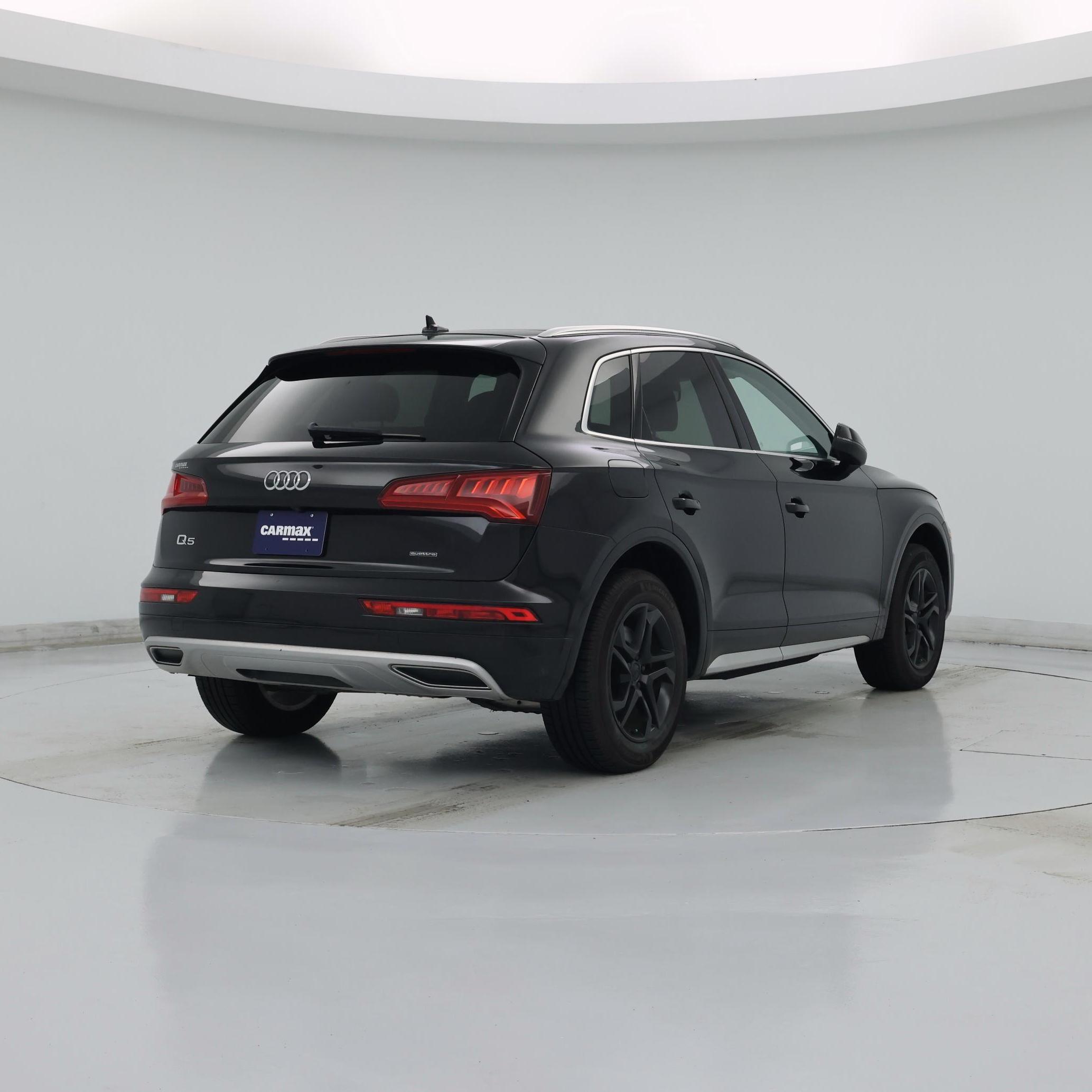Thumbnail: 2019 Audi Q5 - 8