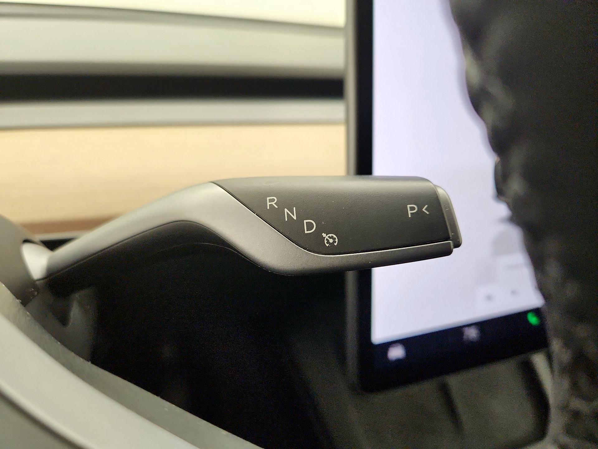 Thumbnail: 2023 Tesla Model Y - 17