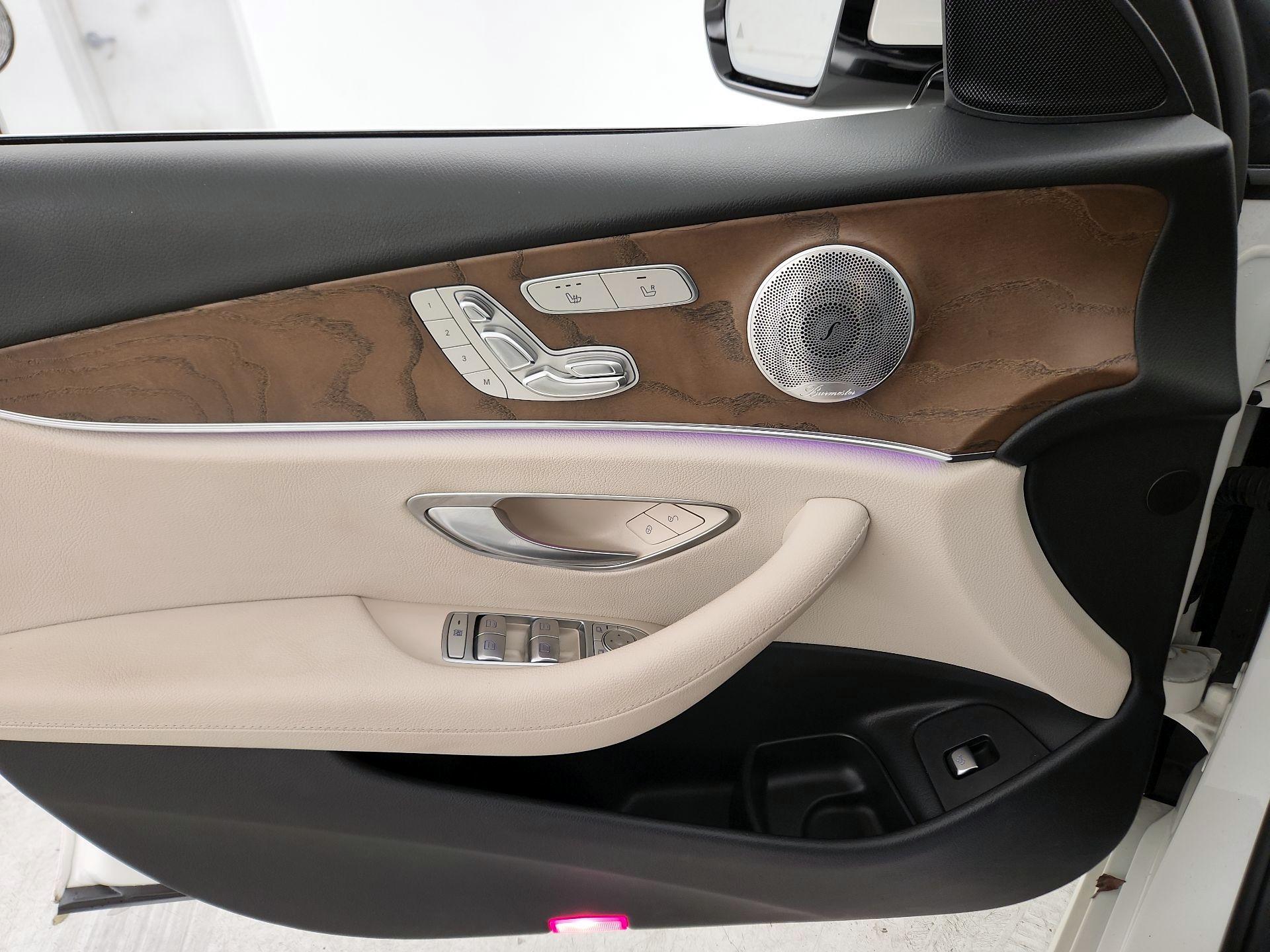 Thumbnail: 2020 Mercedes-Benz E-Class - 12