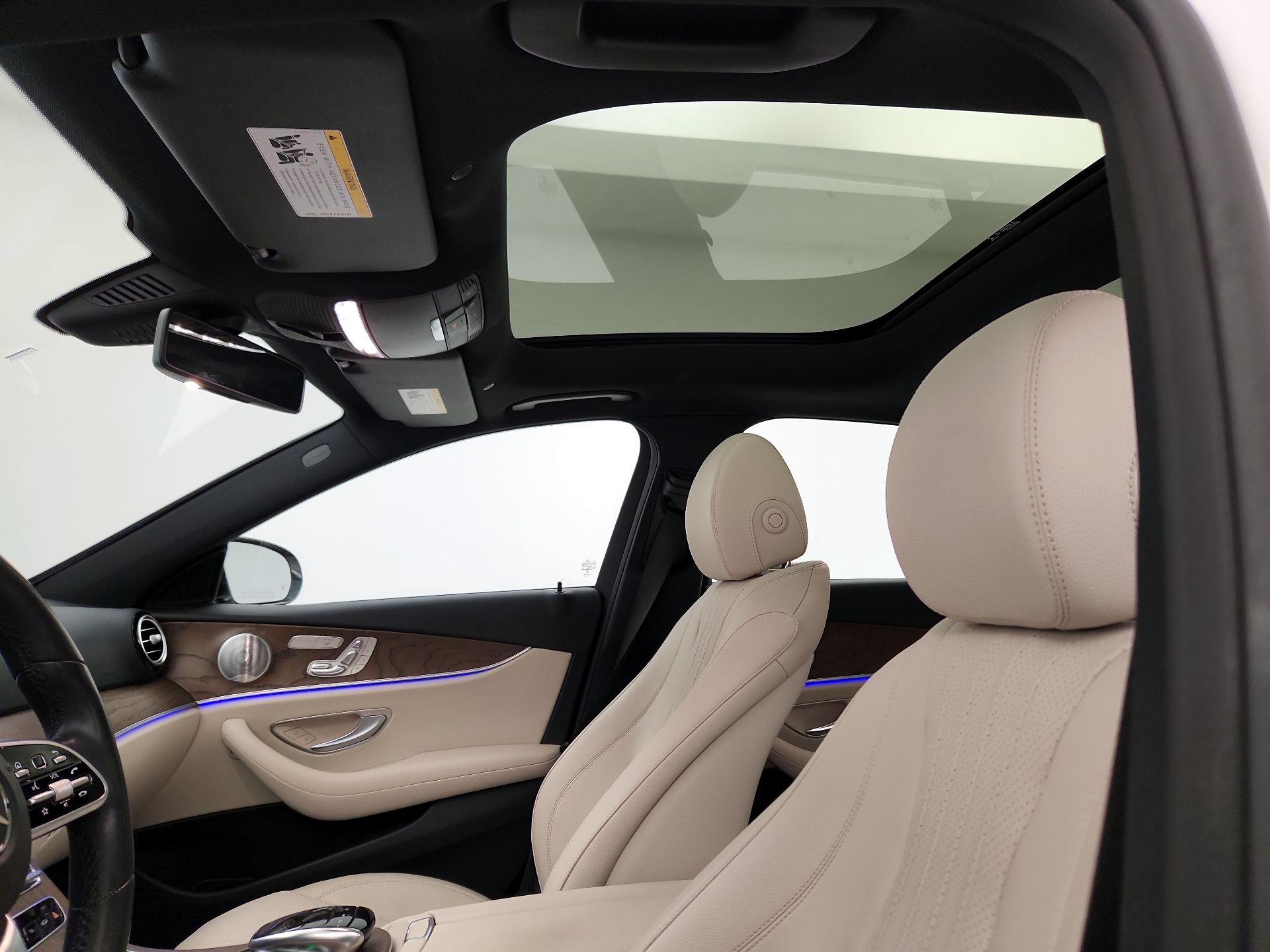 Thumbnail: 2020 Mercedes-Benz E-Class - 20