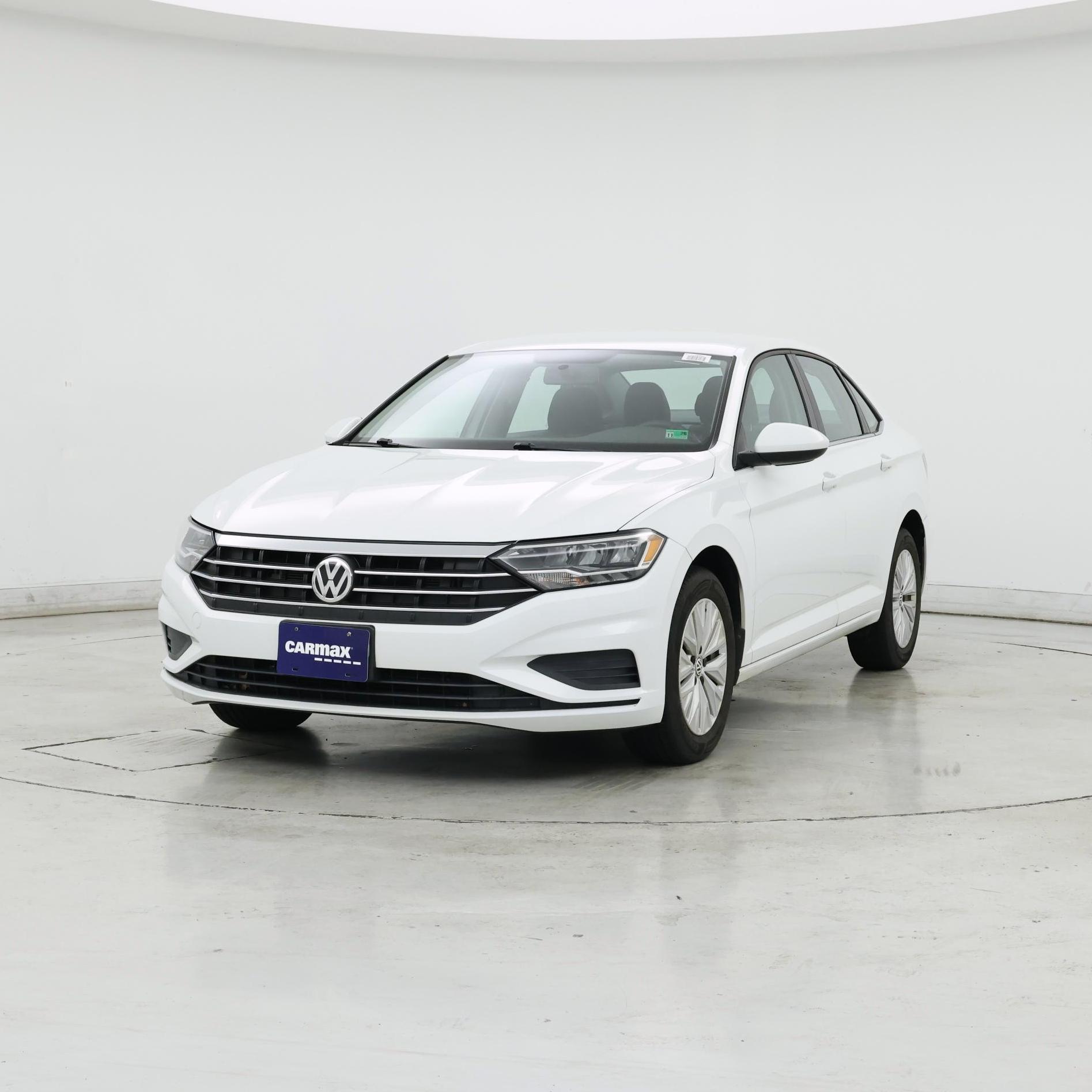 Thumbnail: 2019 Volkswagen Jetta - 4
