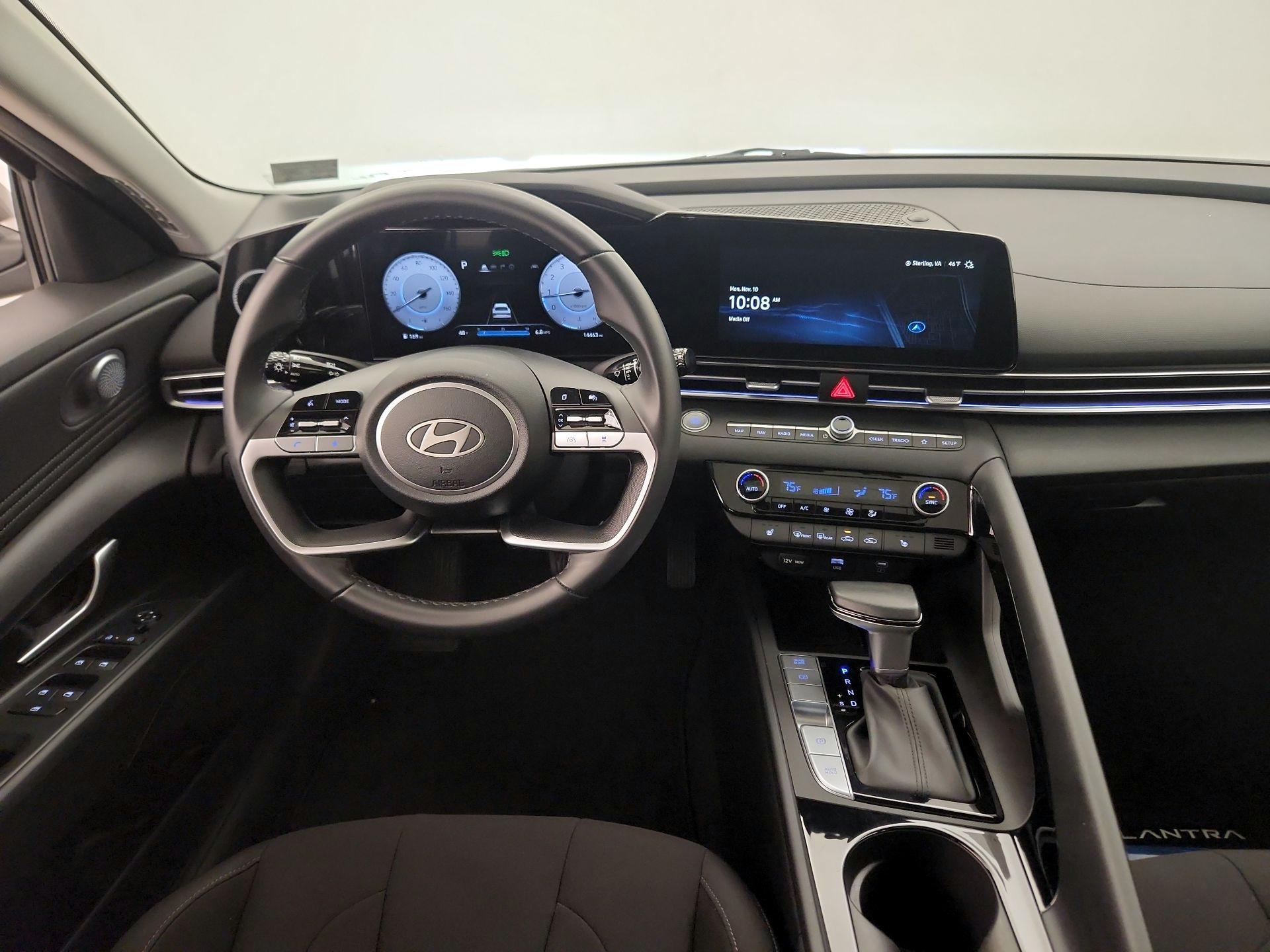 Thumbnail: 2024 Hyundai Elantra - 9