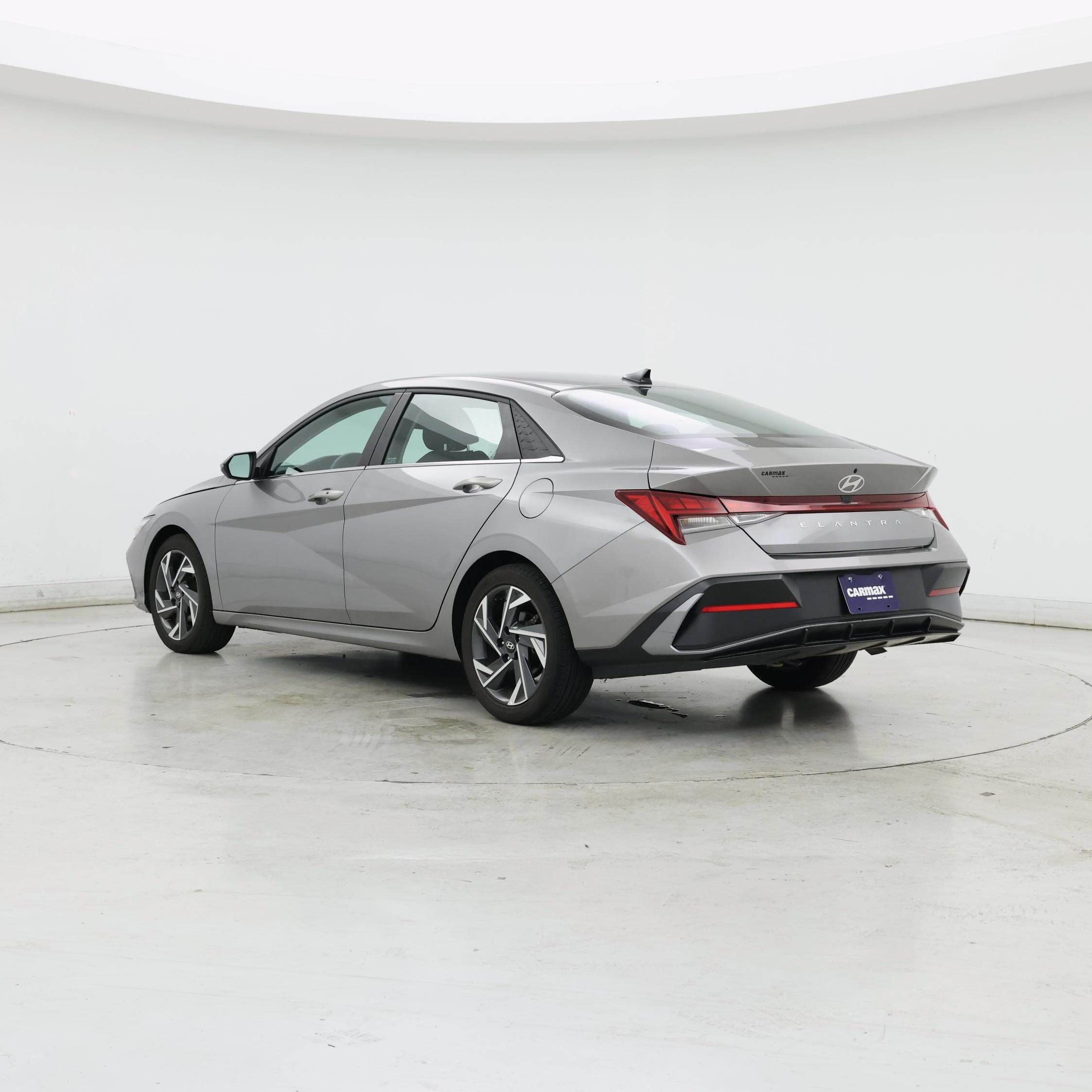 Thumbnail: 2024 Hyundai Elantra - 2