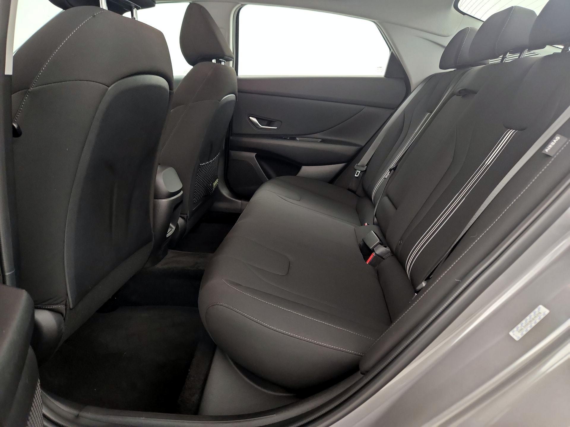 Thumbnail: 2024 Hyundai Elantra - 20