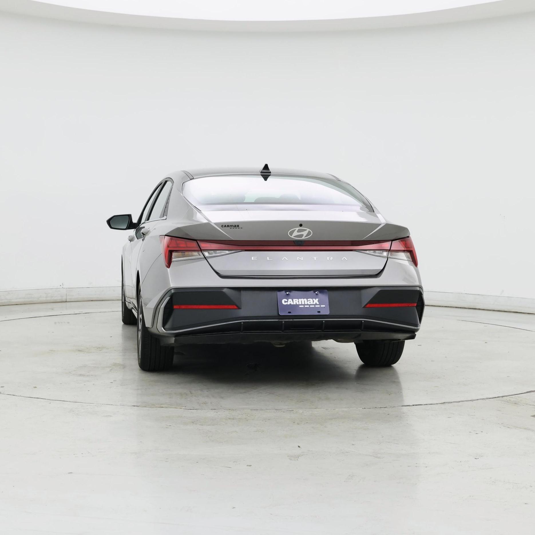 Thumbnail: 2024 Hyundai Elantra - 6