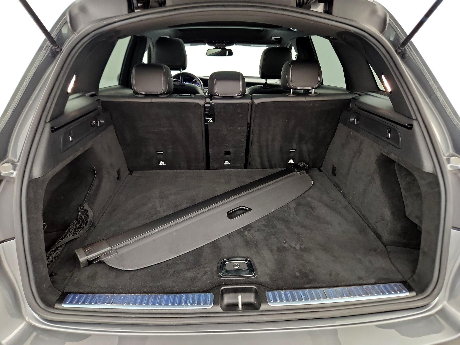 Thumbnail: 2018 Mercedes-Benz GLC - 20