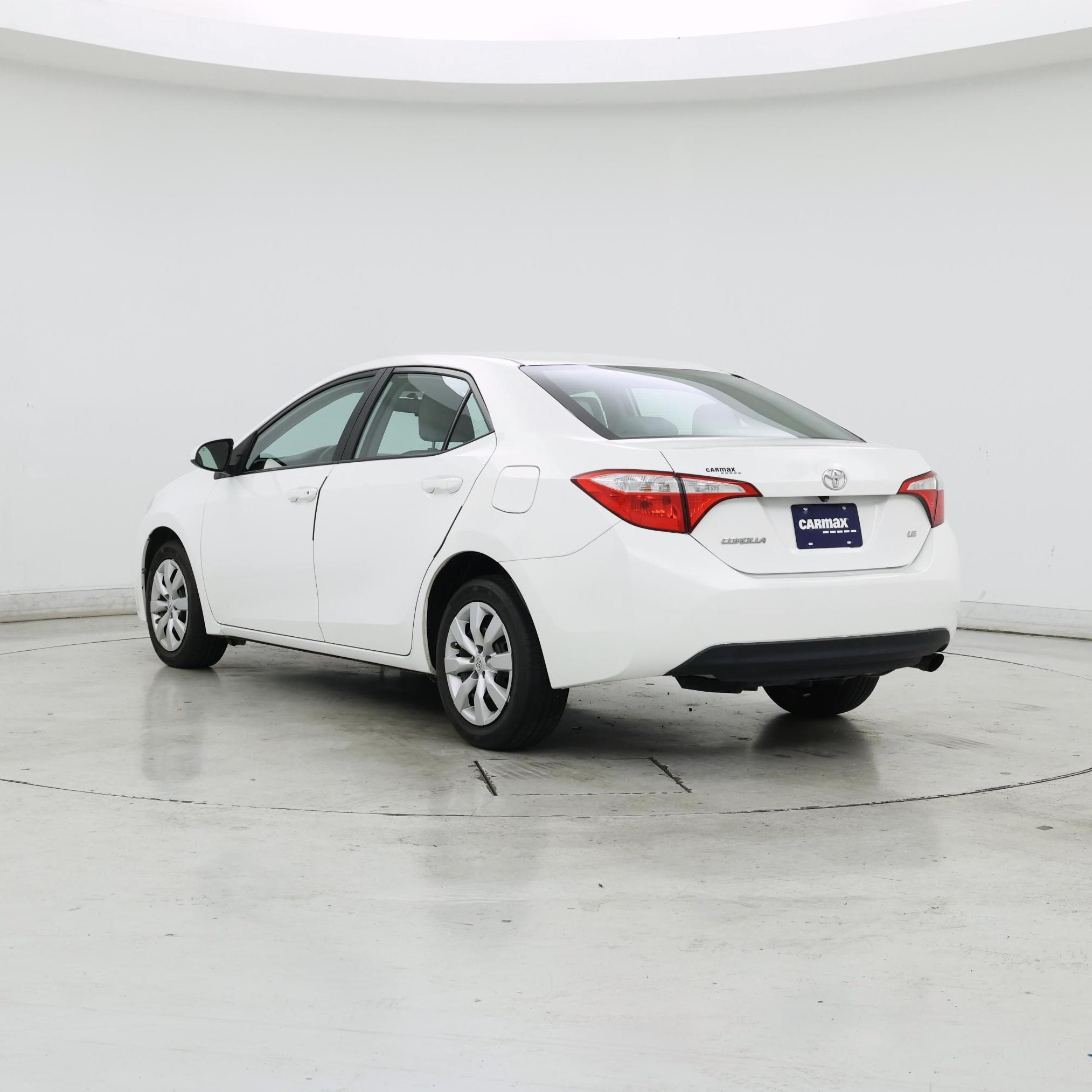 Thumbnail: 2015 Toyota Corolla - 2