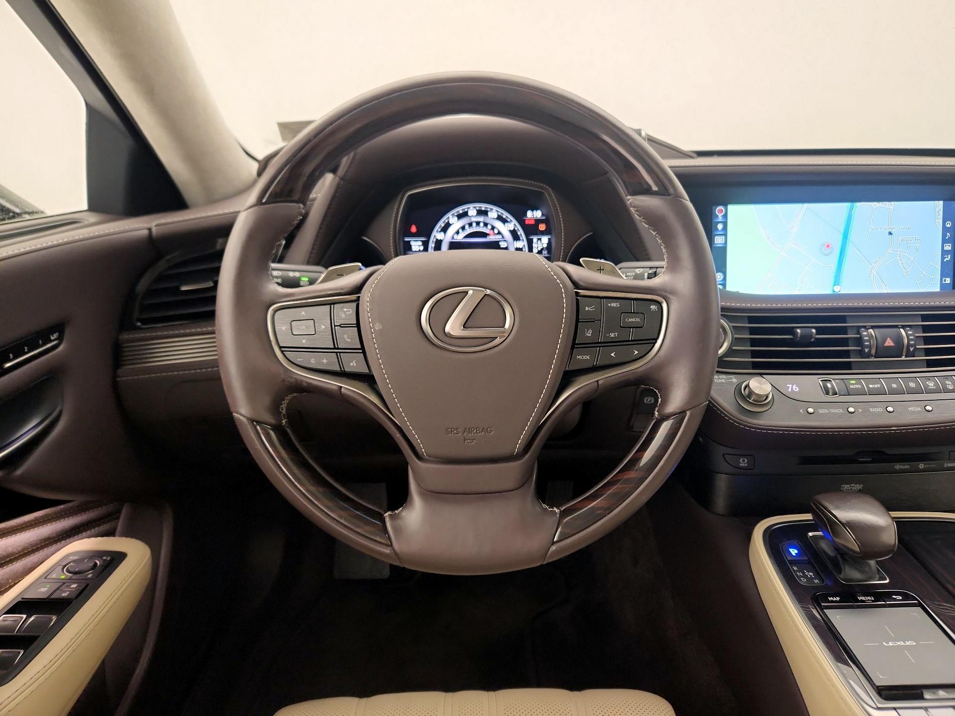 Thumbnail: 2018 Lexus LS - 10