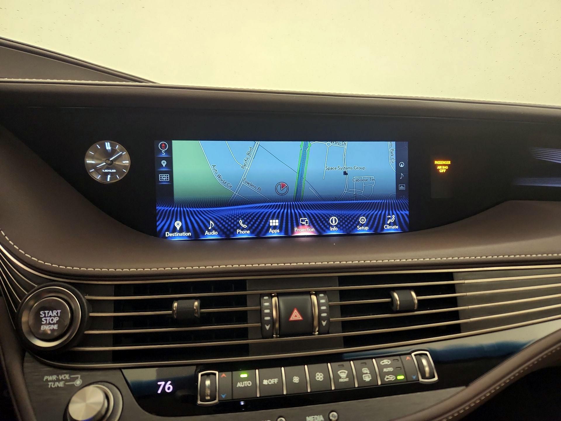 Thumbnail: 2018 Lexus LS - 15