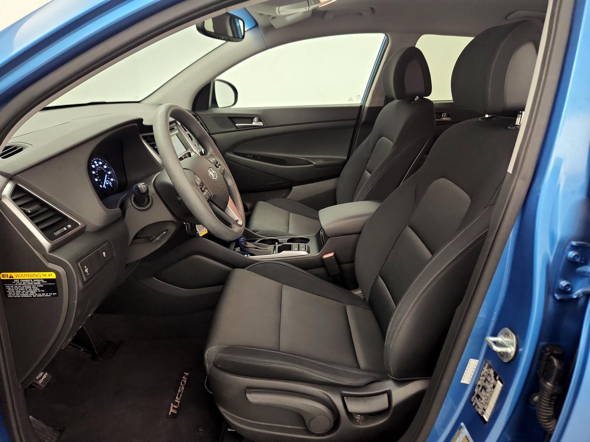 Thumbnail: 2016 Hyundai Tucson - 11