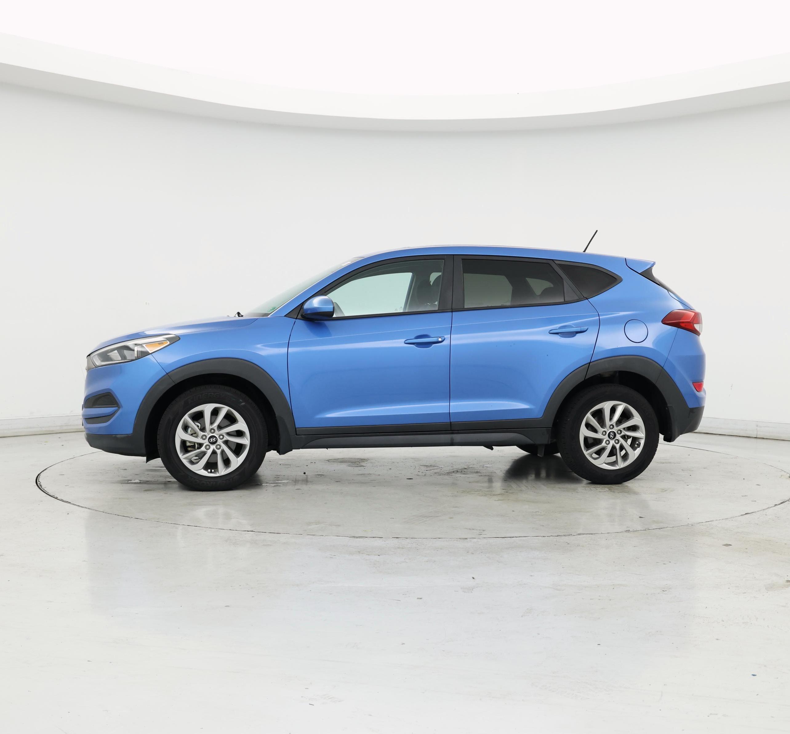 Thumbnail: 2016 Hyundai Tucson - 3