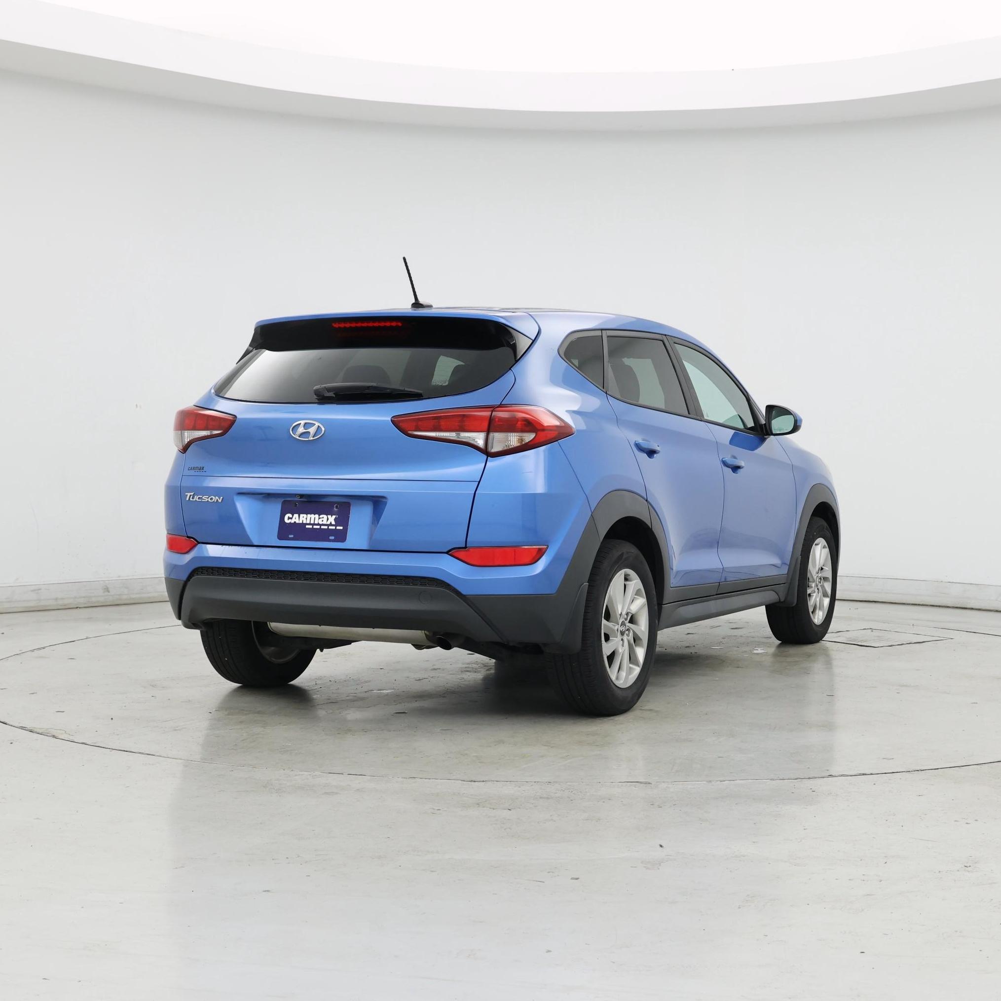 Thumbnail: 2016 Hyundai Tucson - 8
