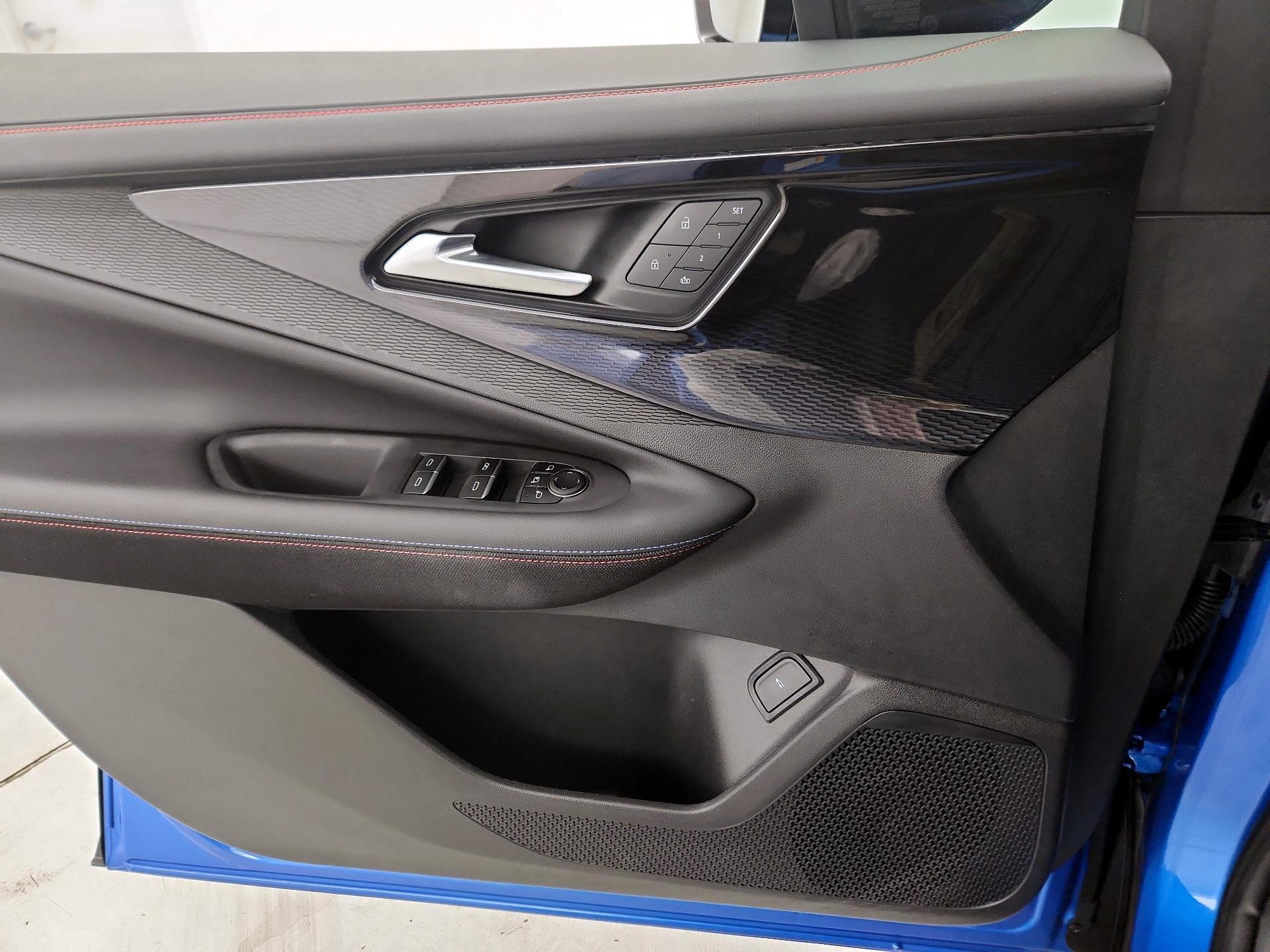 Thumbnail: 2024 Chevrolet Blazer EV - 12