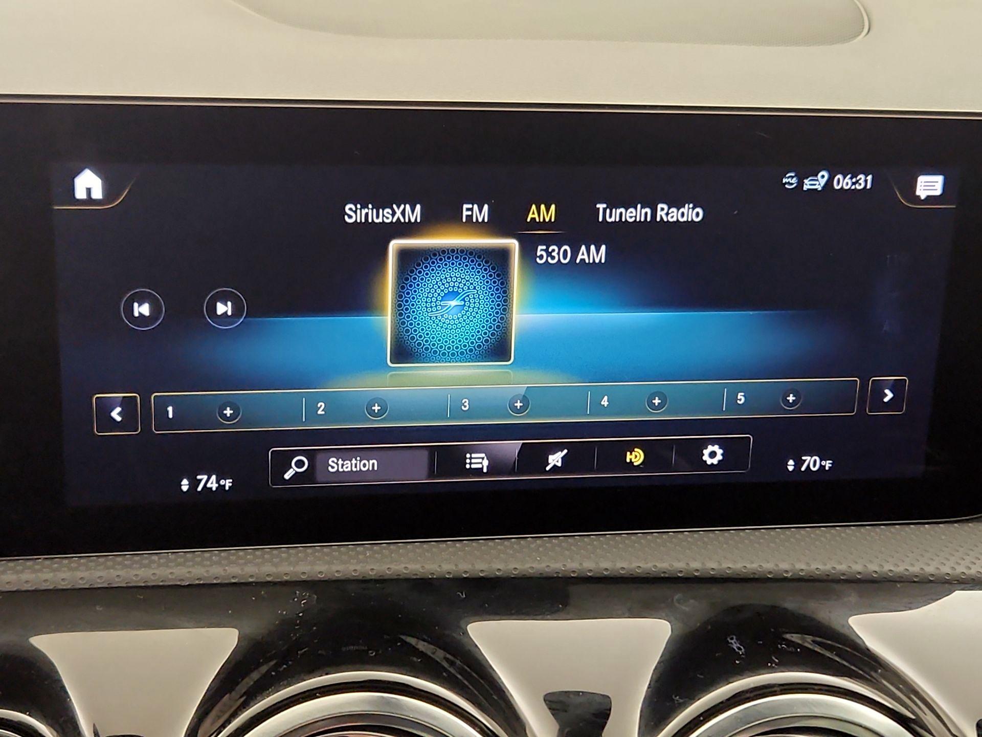 Thumbnail: 2023 Mercedes-Benz CLA - 15